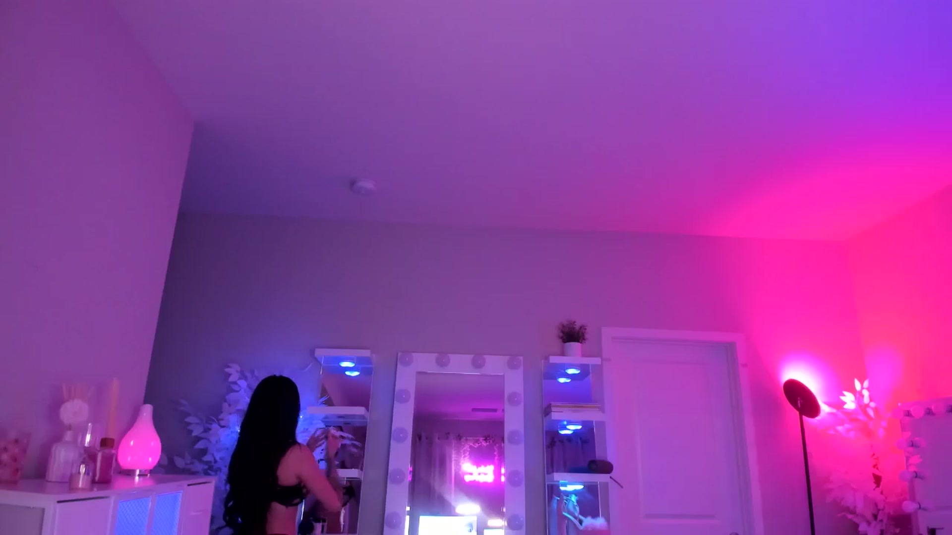 Gallery image thumbnail from BrinaNellie_'s myfreecams stream on, 05/07/2025, 04:53 image 12 of 20