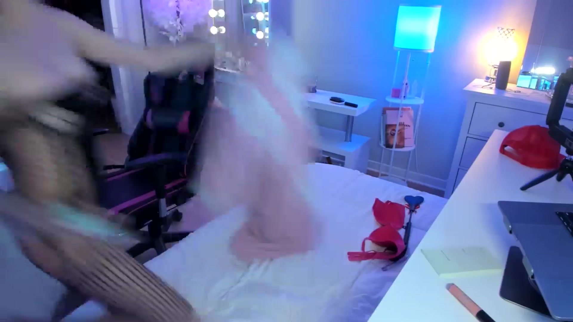 Gallery image thumbnail from BrinaNellie_'s myfreecams stream on, 06/02/2025, 06:49 image 15 of 20