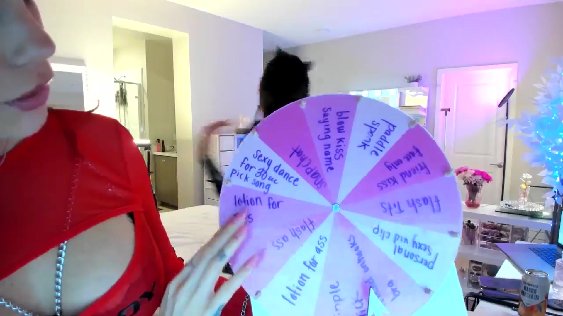 Gallery image thumbnail from BrinaNellie_'s myfreecams stream on, 06/16/2025, 06:17 image 8 of 20