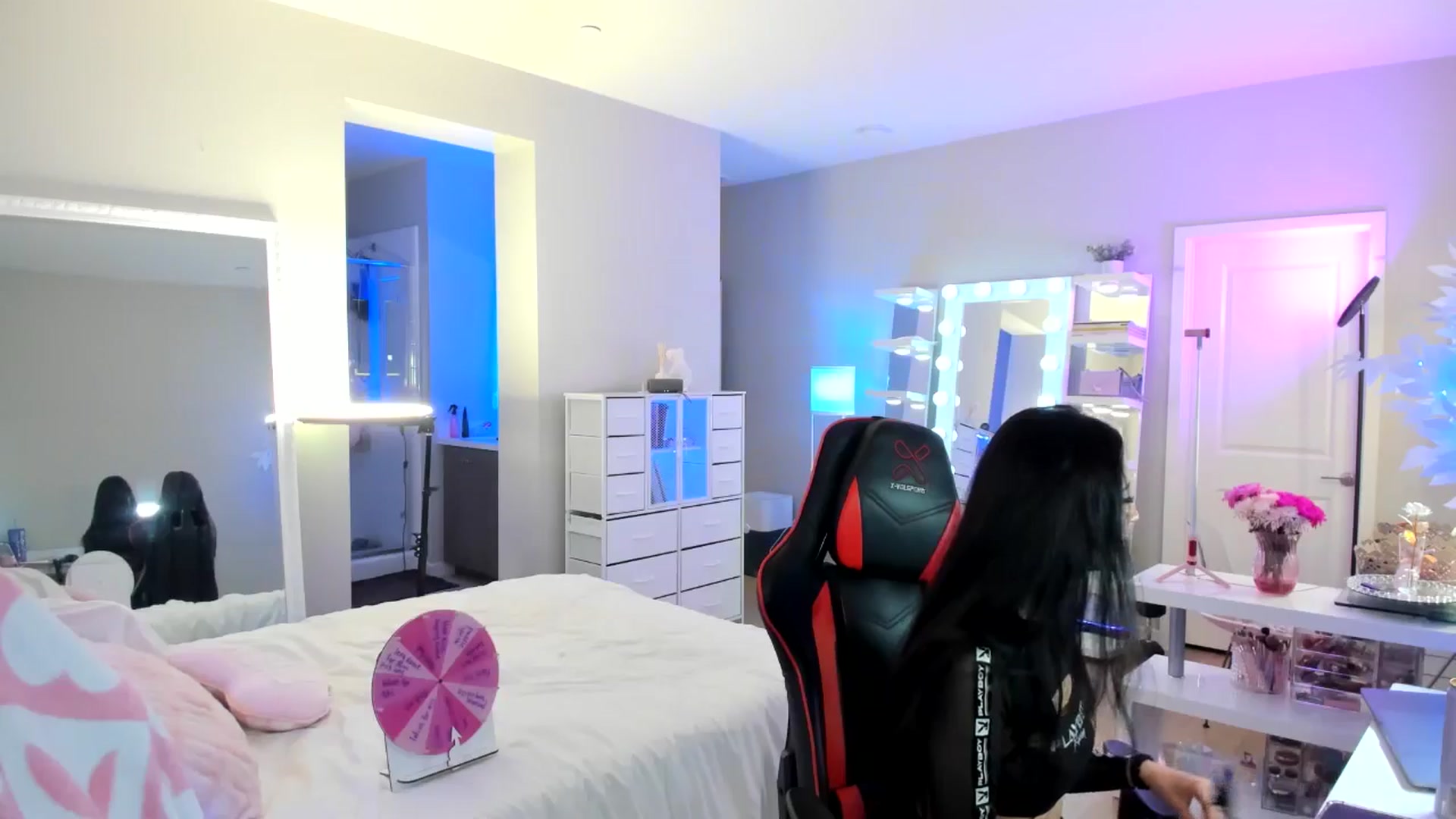 Gallery image thumbnail from BrinaNellie_'s myfreecams stream on, 06/16/2025, 06:17 image 15 of 20