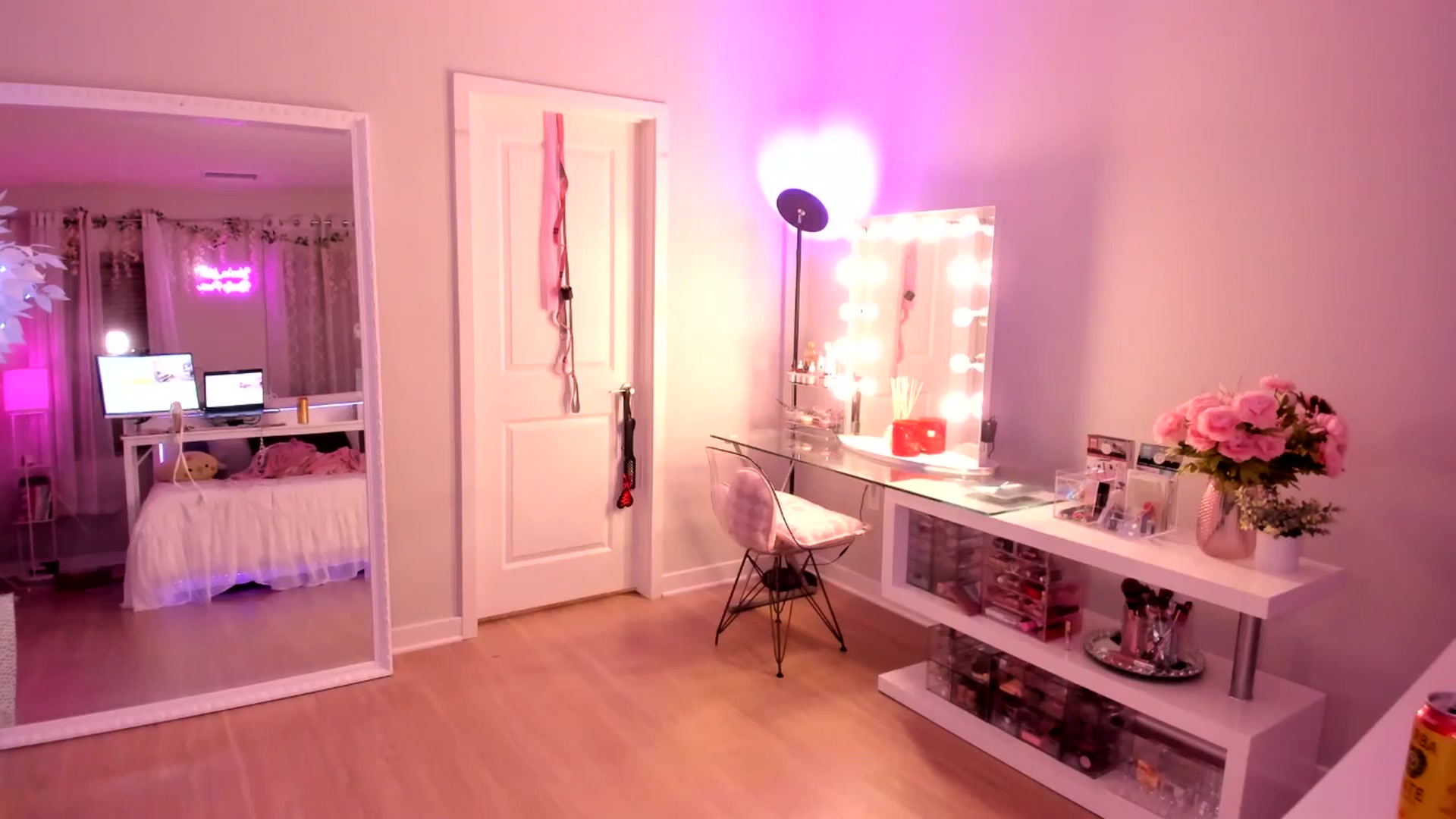 Gallery image thumbnail from BrinaNellie_'s myfreecams stream on, 09/07/2025, 05:23 image 3 of 20