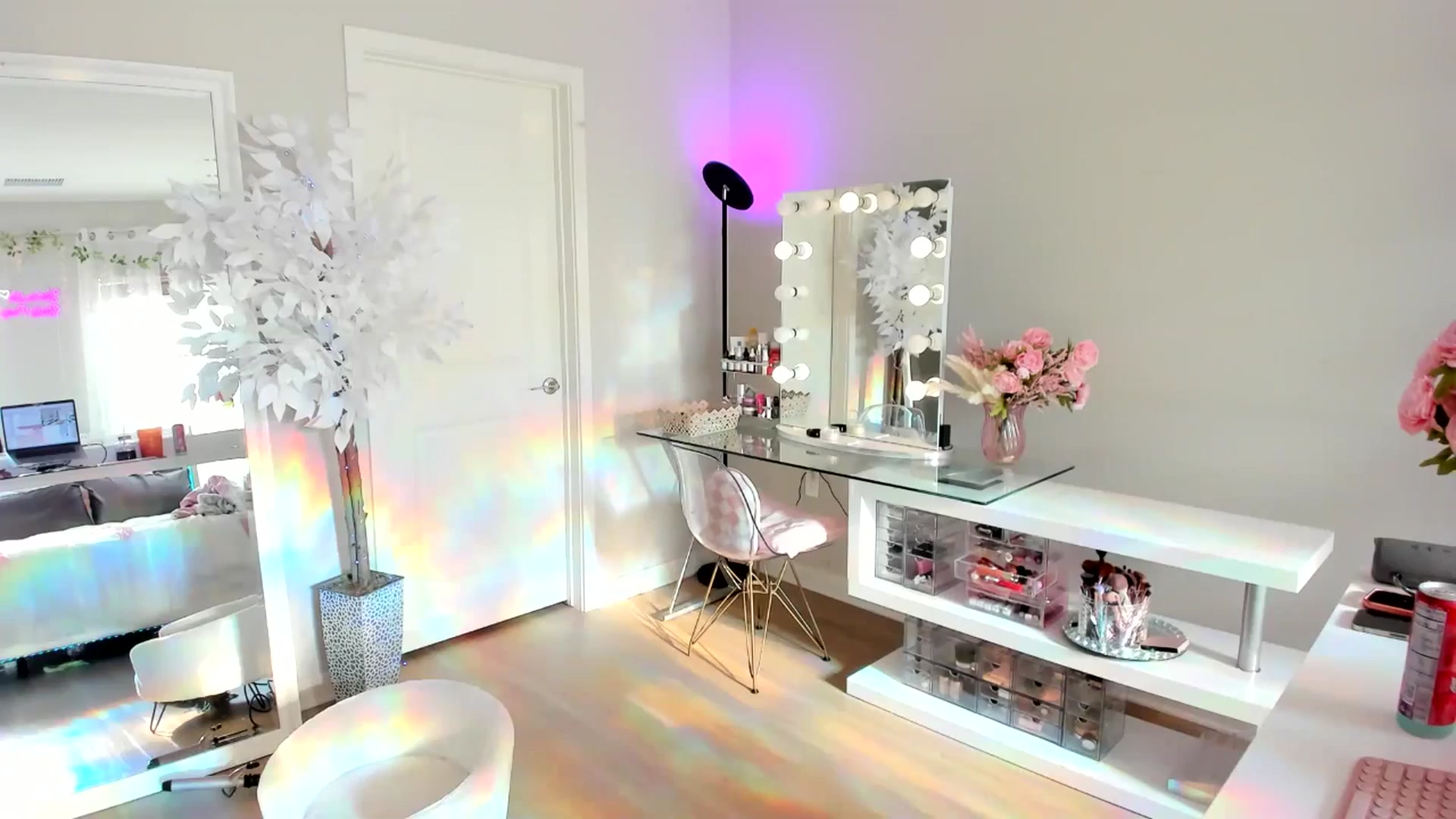 Gallery image thumbnail from BrinaNellie_'s myfreecams stream on, 10/02/2025, 24:01 image 5 of 20