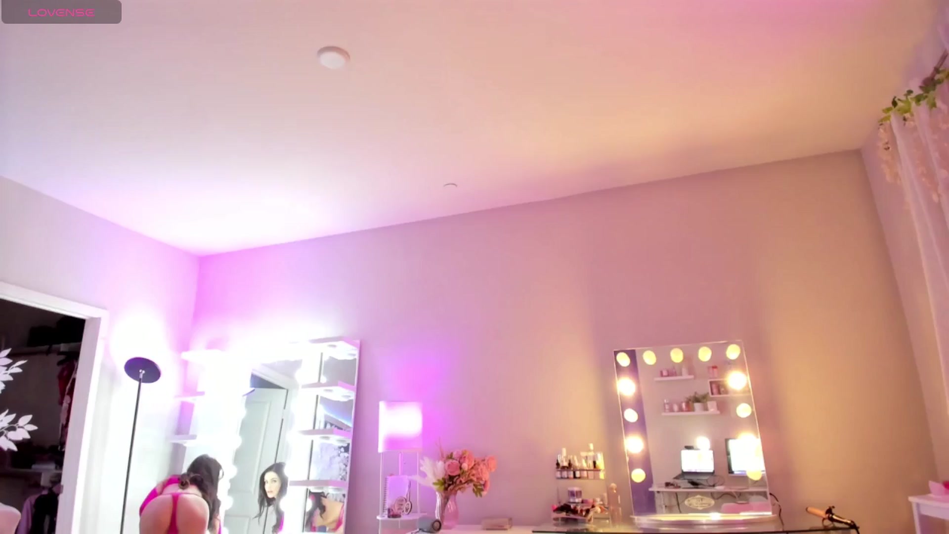 Gallery image thumbnail from BrinaNellie_'s myfreecams stream on, 12/02/2025, 07:23 image 1 of 20