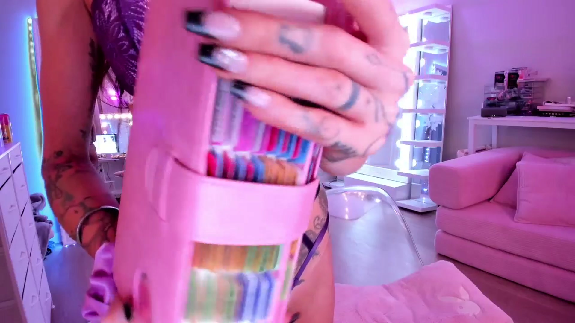 Gallery image thumbnail from BrinaNellie_'s myfreecams stream on, 12/14/2025, 06:42 image 12 of 20