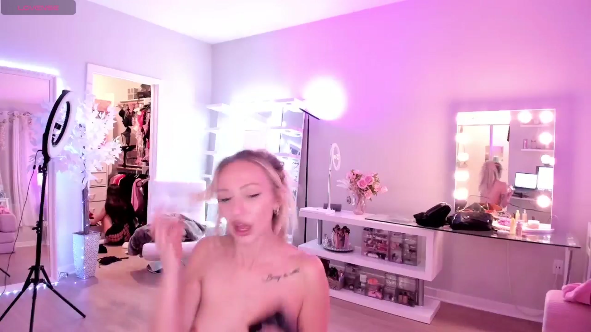Gallery image thumbnail from BrinaNellie_'s myfreecams stream on, 12/23/2025, 11:16 image 18 of 20