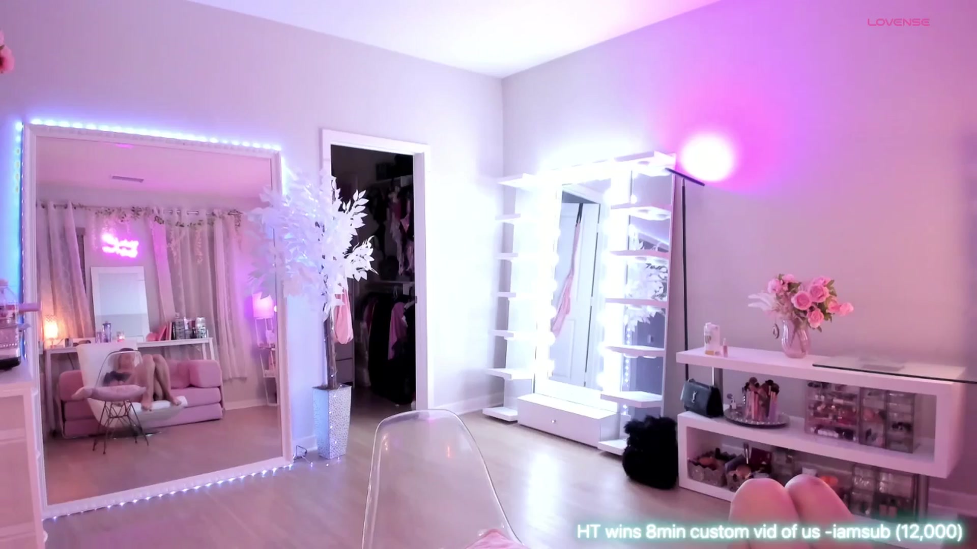 Gallery image thumbnail from BrinaNellie_'s myfreecams stream on, 12/24/2025, 10:01 image 20 of 20