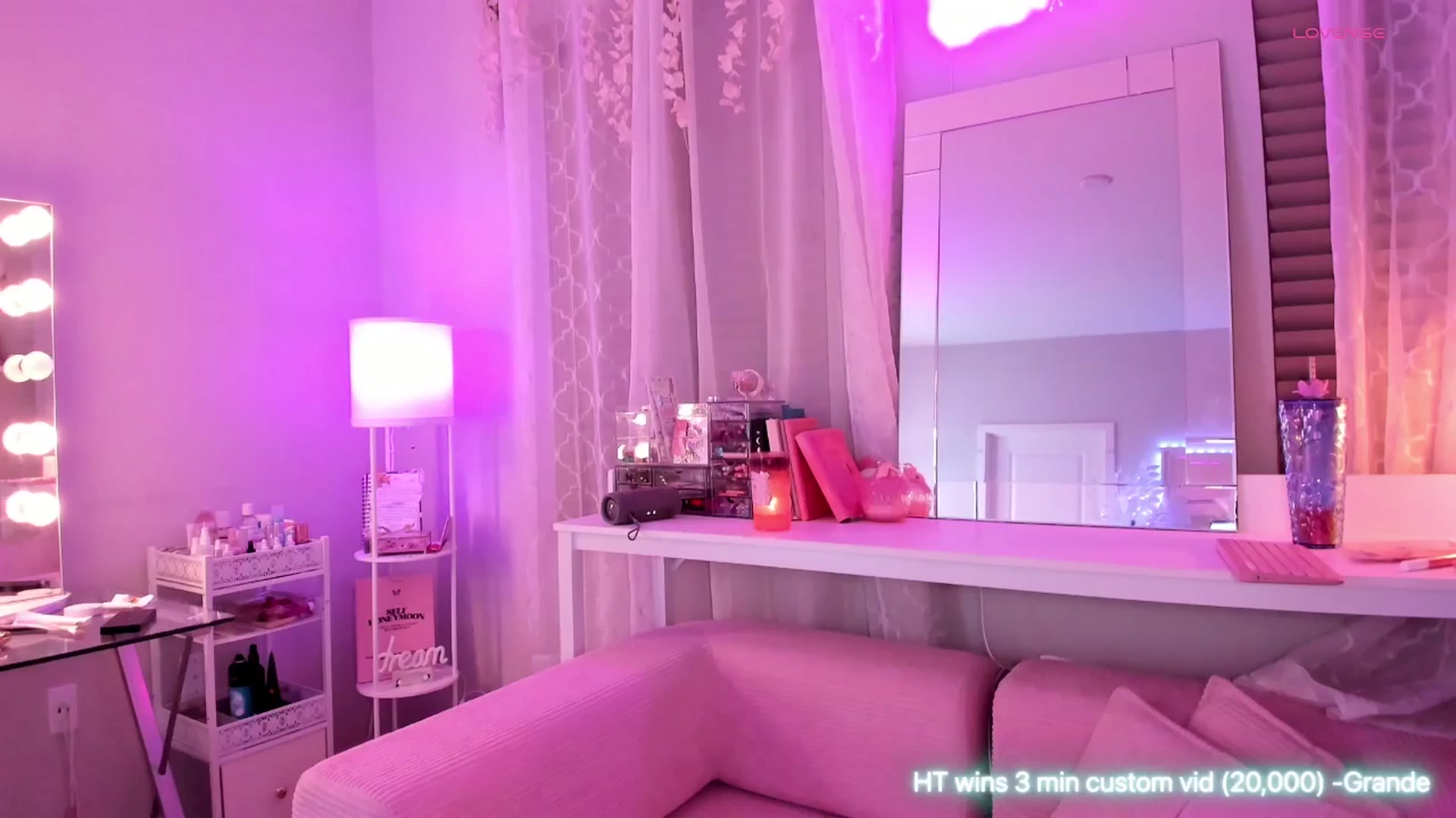 Gallery image thumbnail from BrinaNellie_'s myfreecams stream on, 12/25/2025, 09:46 image 8 of 20