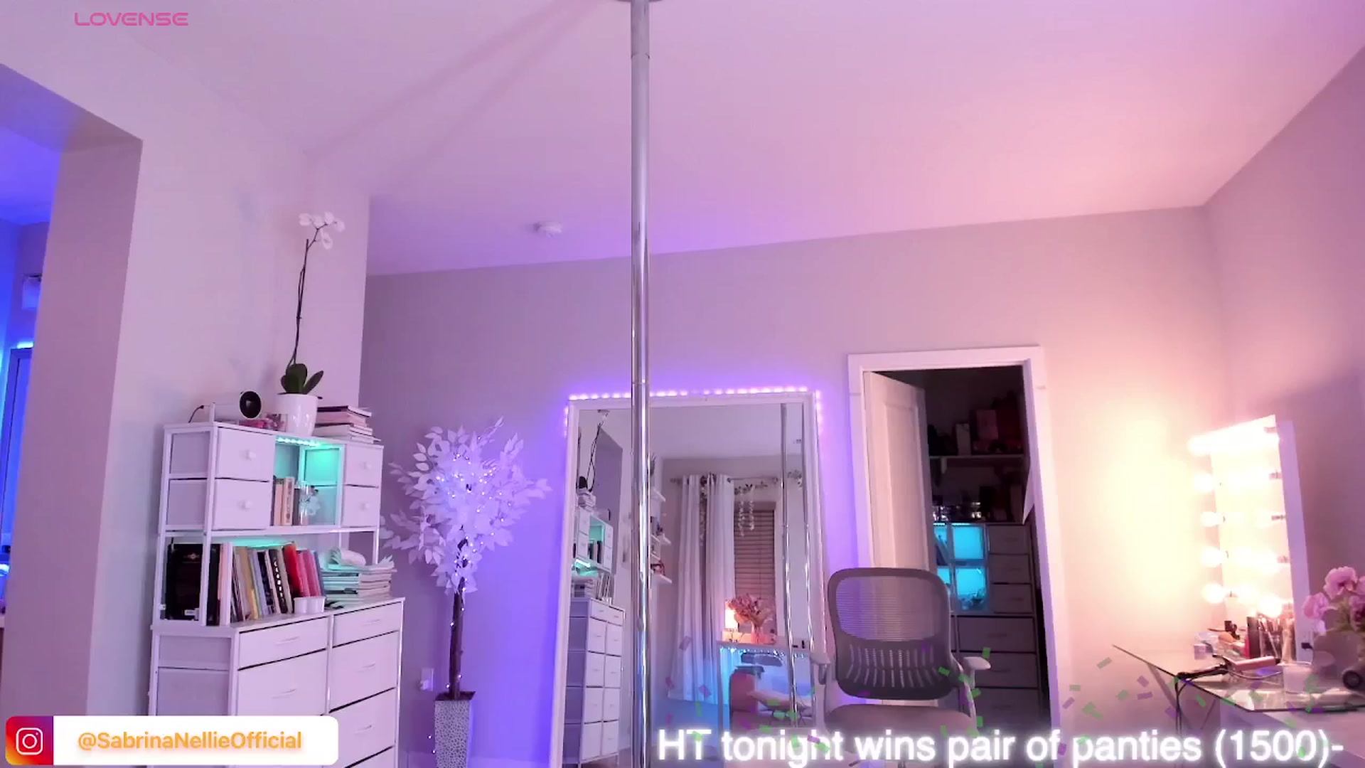 Gallery image thumbnail from BrinaNellie_'s myfreecams stream on, 02/26/2026, 05:47 image 20 of 20