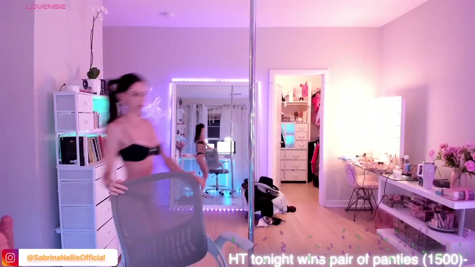 Gallery image thumbnail from BrinaNellie_'s myfreecams stream on, 02/28/2026, 04:18 image 12 of 20