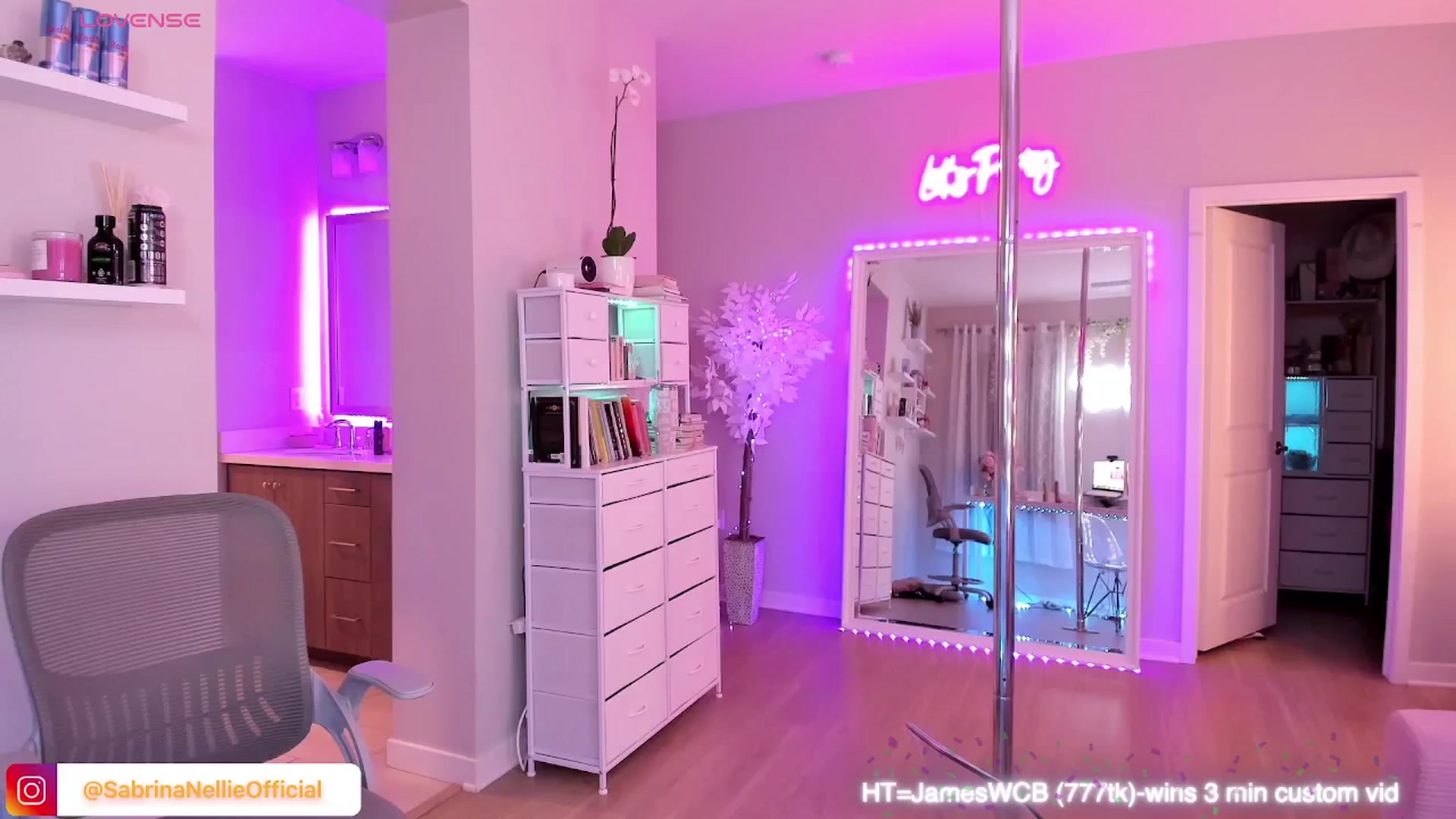 Gallery image thumbnail from BrinaNellie_'s myfreecams stream on, 03/02/2026, 08:30 image 12 of 20
