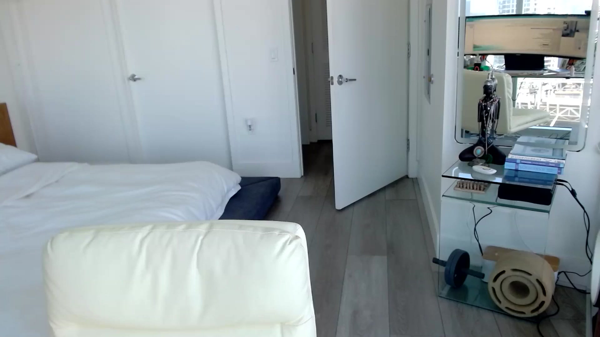 Gallery image thumbnail from BringTheB00M's myfreecams stream on, 10/08/2024, 20:42 image 1 of 20
