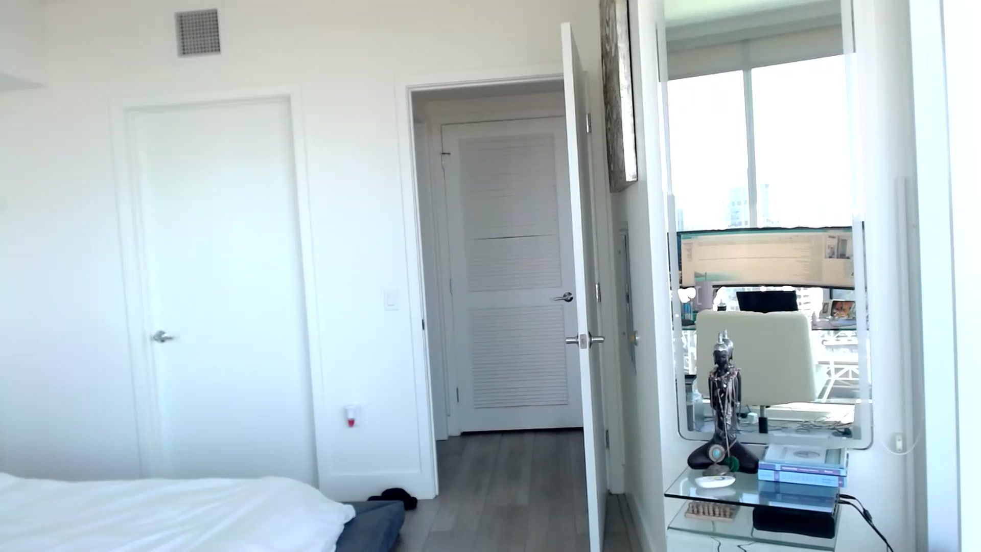 Gallery image thumbnail from BringTheB00M's myfreecams stream on, 10/23/2024, 21:43 image 11 of 20