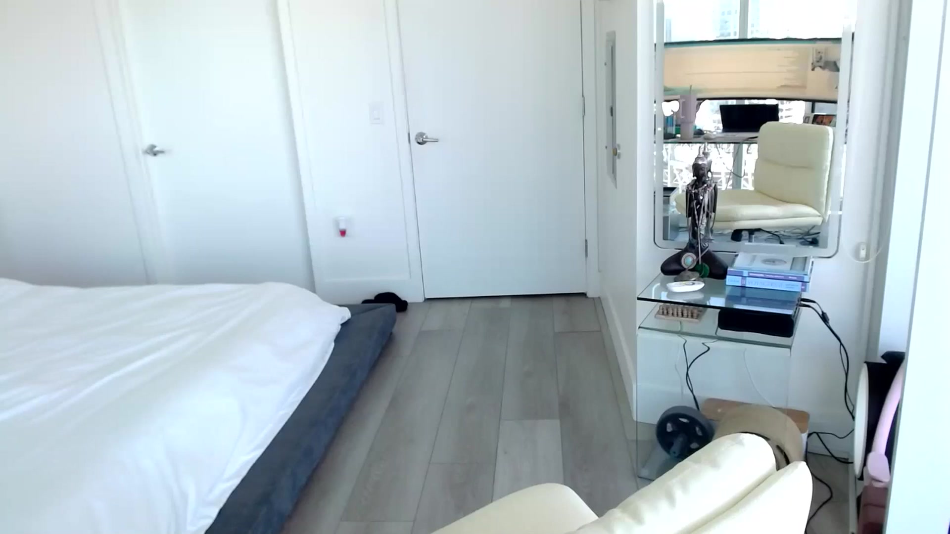 Gallery image thumbnail from BringTheB00M's myfreecams stream on, 10/23/2024, 21:43 image 8 of 20
