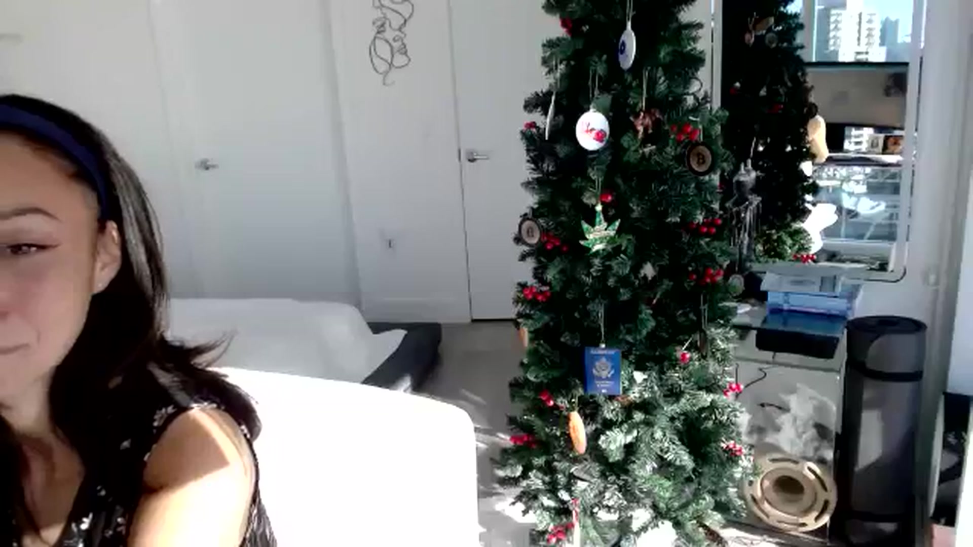Gallery image thumbnail from BringTheB00M's myfreecams stream on, 11/16/2024, 22:58 image 4 of 20