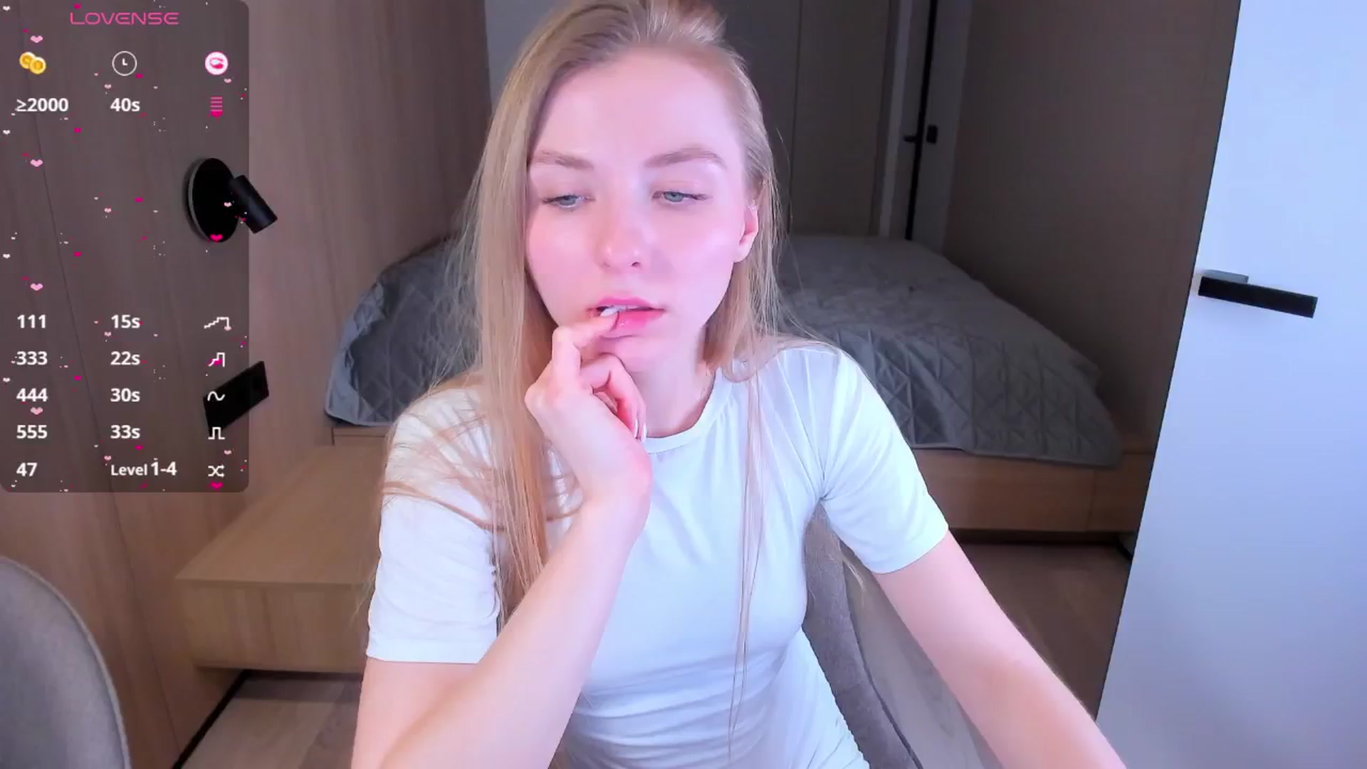 Gallery image thumbnail from Brion_Rose's myfreecams stream on, 02/26/2025, 18:21 image 17 of 20