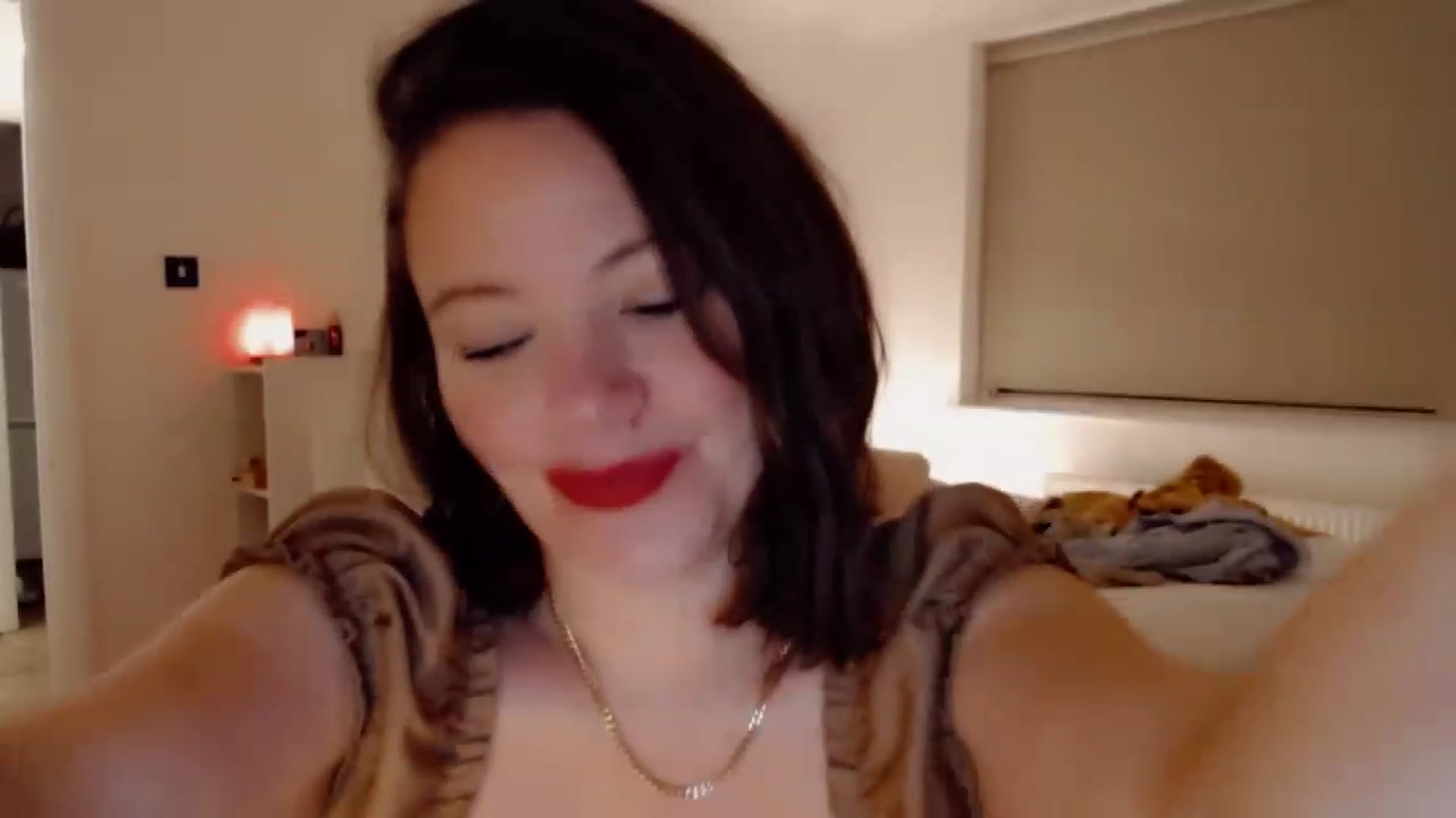Gallery image thumbnail from BritHousewife's myfreecams stream on, 12/06/2022, 16:48 image 3 of 20