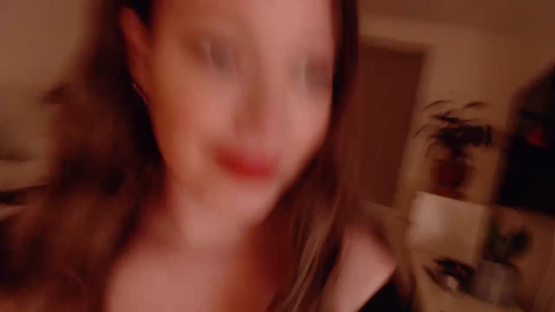 Gallery image thumbnail from BritHousewife's myfreecams stream on, 12/07/2022, 17:38 image 3 of 20