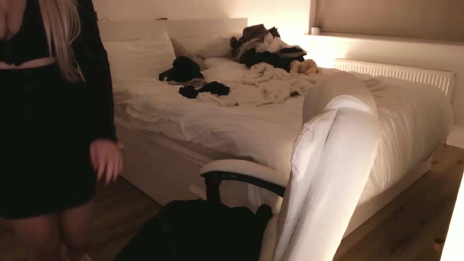 Gallery image thumbnail from BritHousewife's myfreecams stream on, 02/09/2023, 20:09 image 15 of 20
