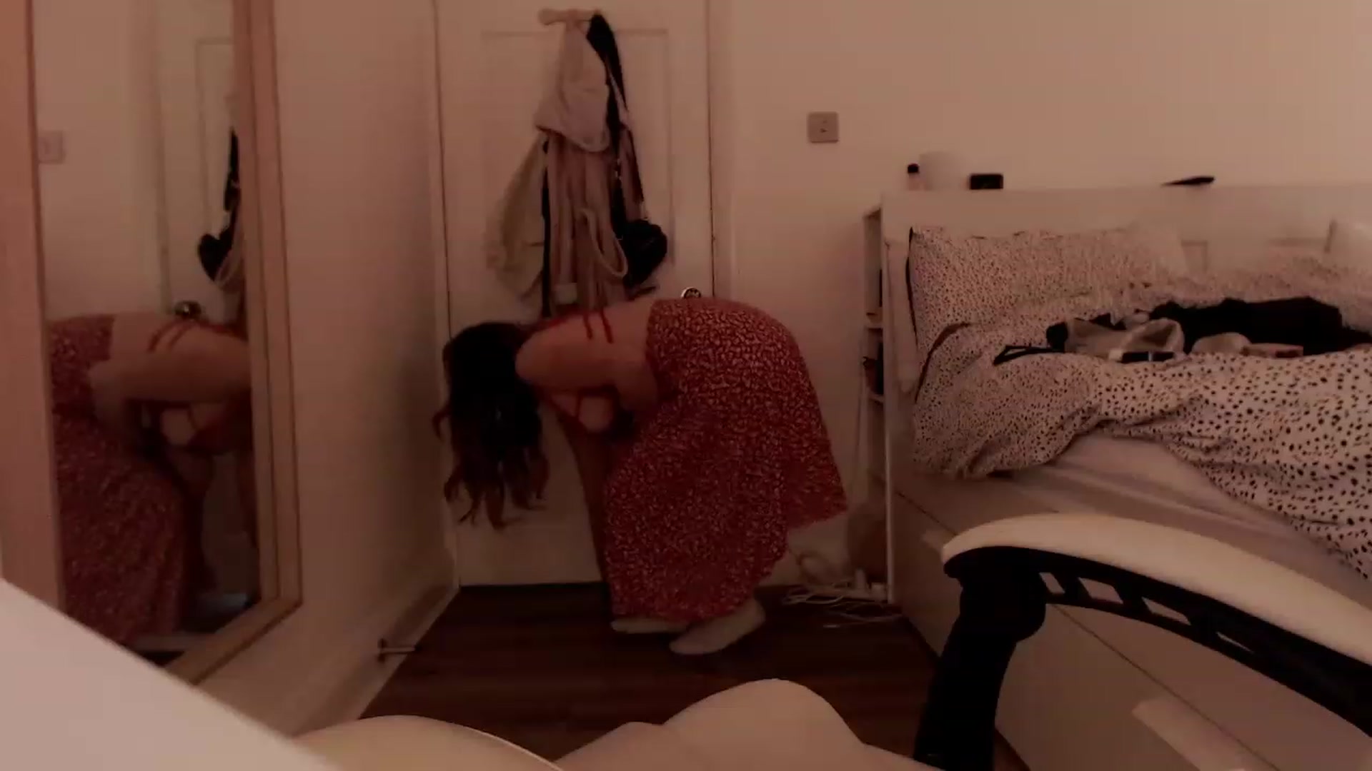 Gallery image thumbnail from BritHousewife's myfreecams stream on, 03/30/2023, 17:38 image 6 of 20