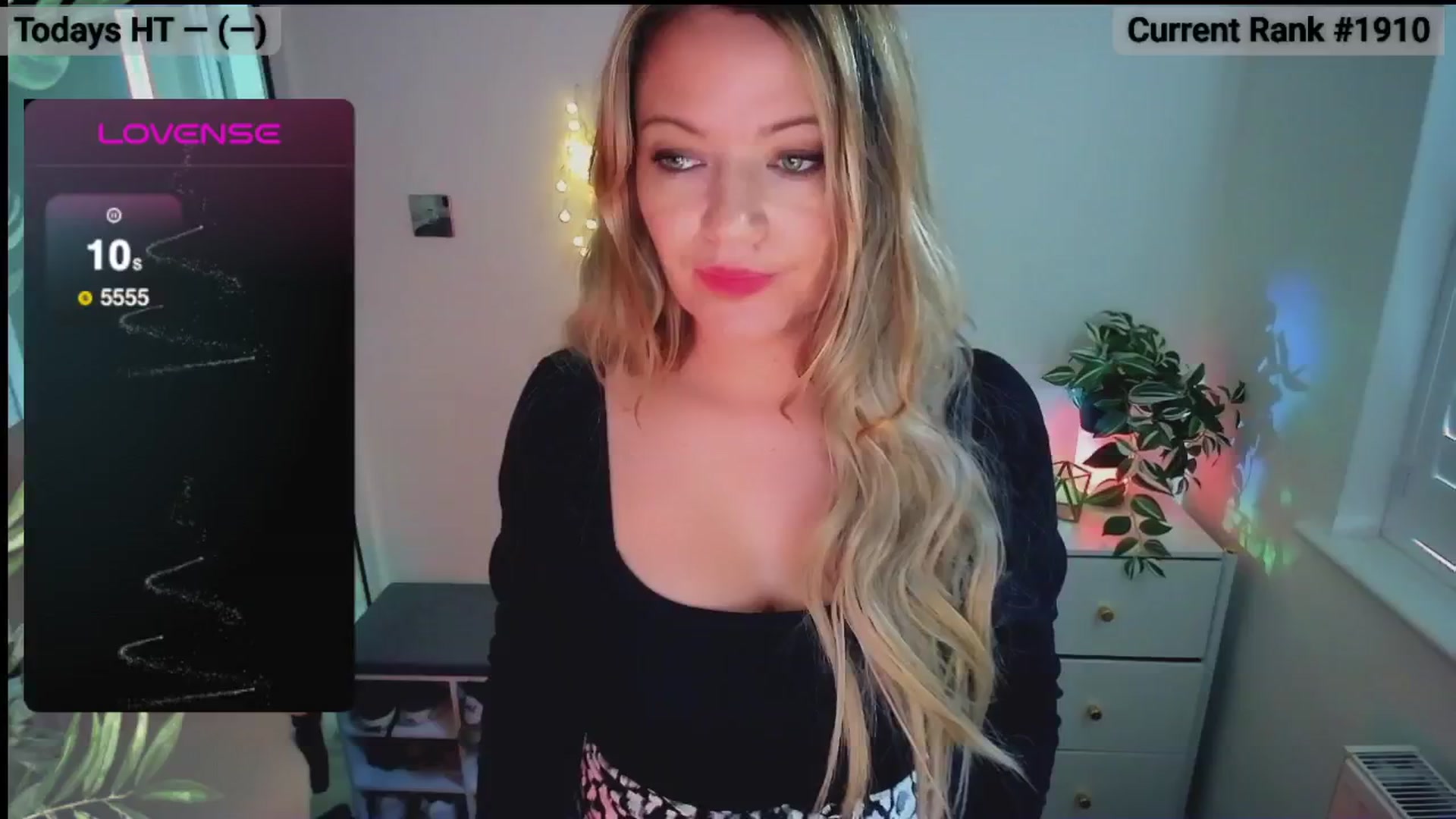 Gallery image thumbnail from BritHousewife's myfreecams stream on, 09/18/2024, 12:23 image 9 of 20