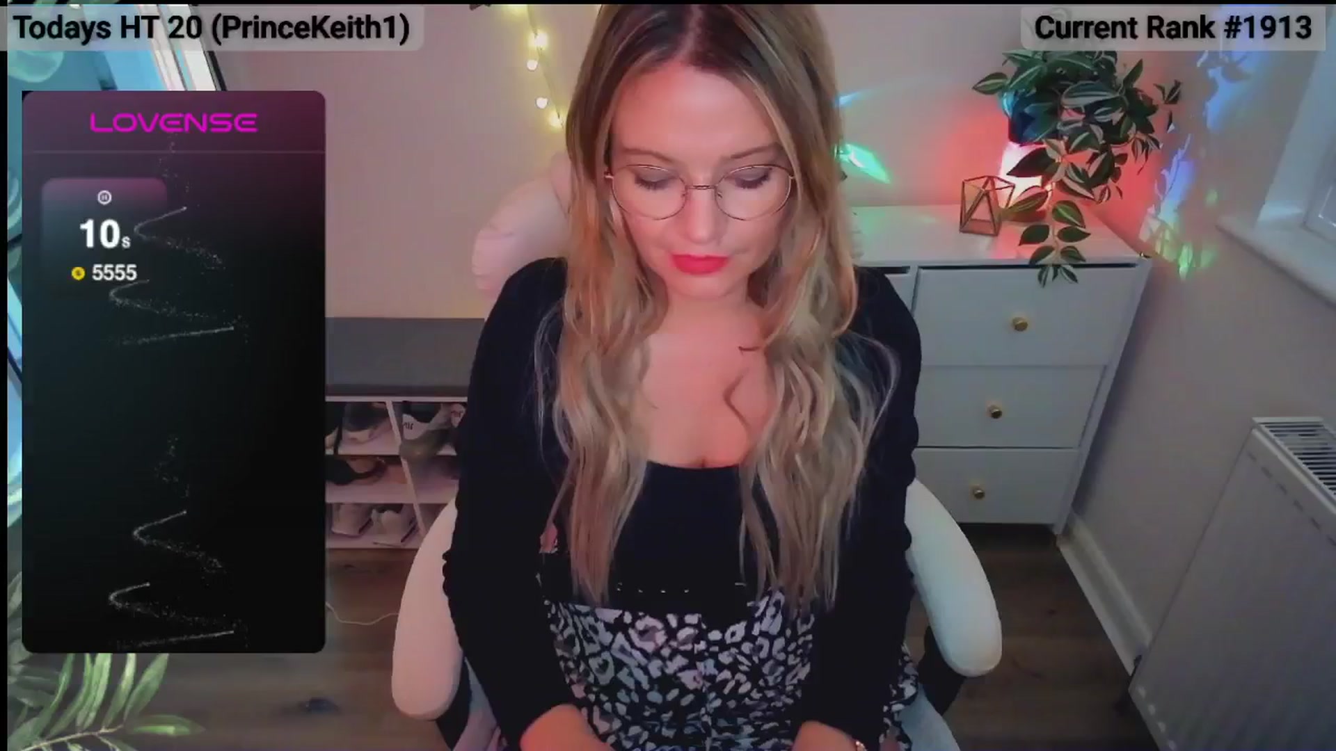 Gallery image thumbnail from BritHousewife's myfreecams stream on, 09/18/2024, 16:09 image 1 of 20