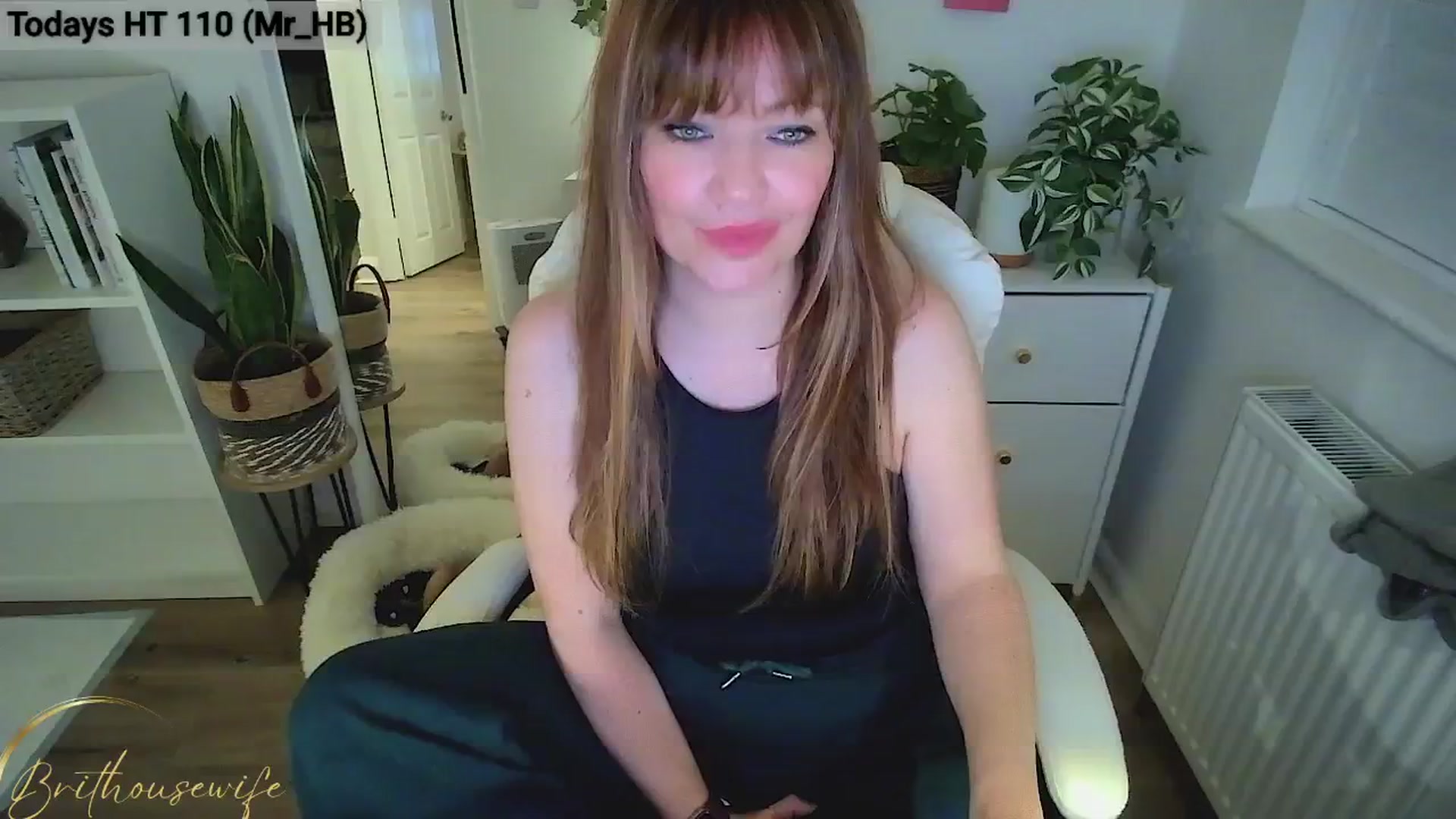 Gallery image thumbnail from BritHousewife's myfreecams stream on, 11/09/2024, 17:36 image 14 of 20