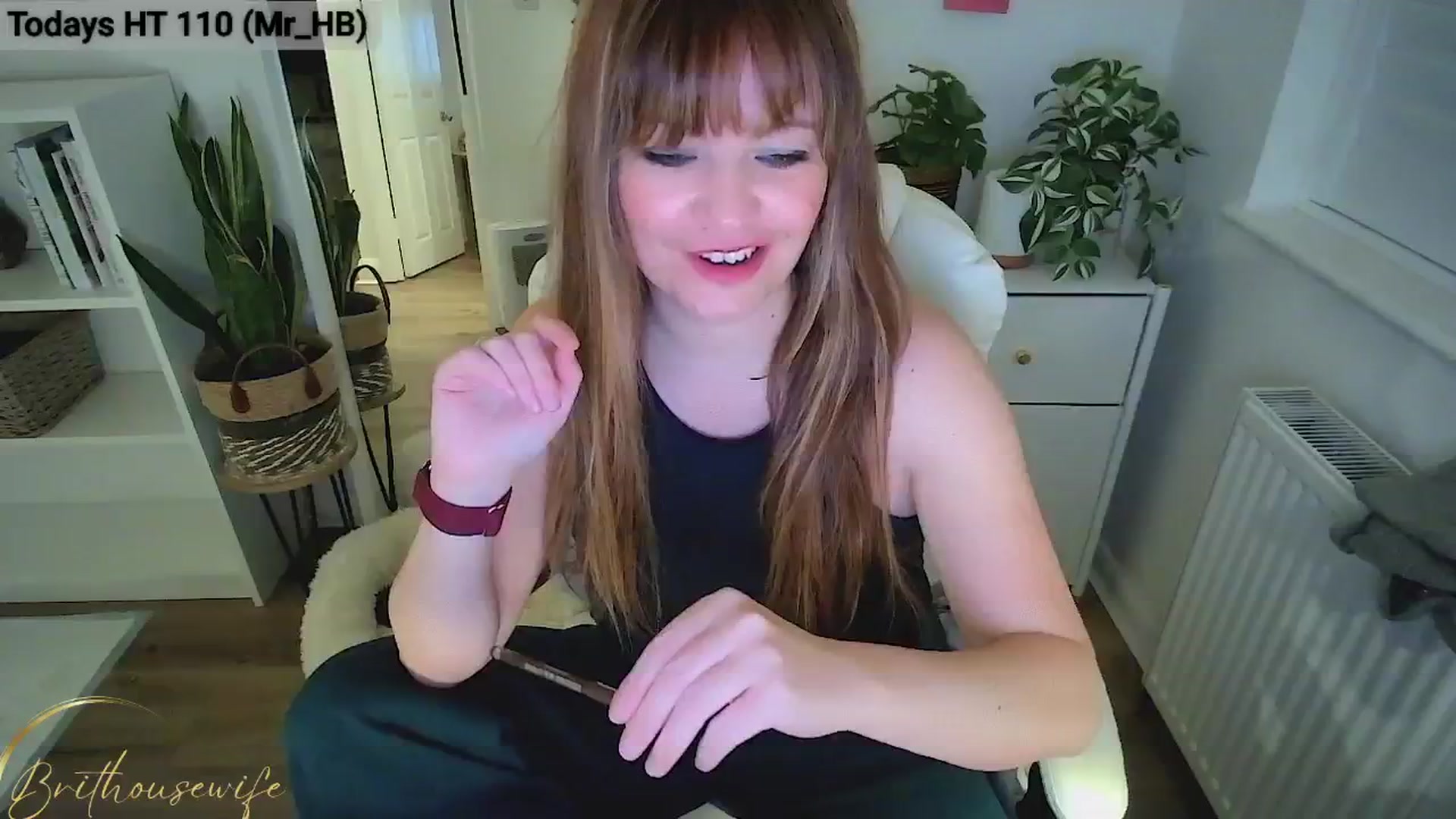 Gallery image thumbnail from BritHousewife's myfreecams stream on, 11/09/2024, 17:36 image 13 of 20