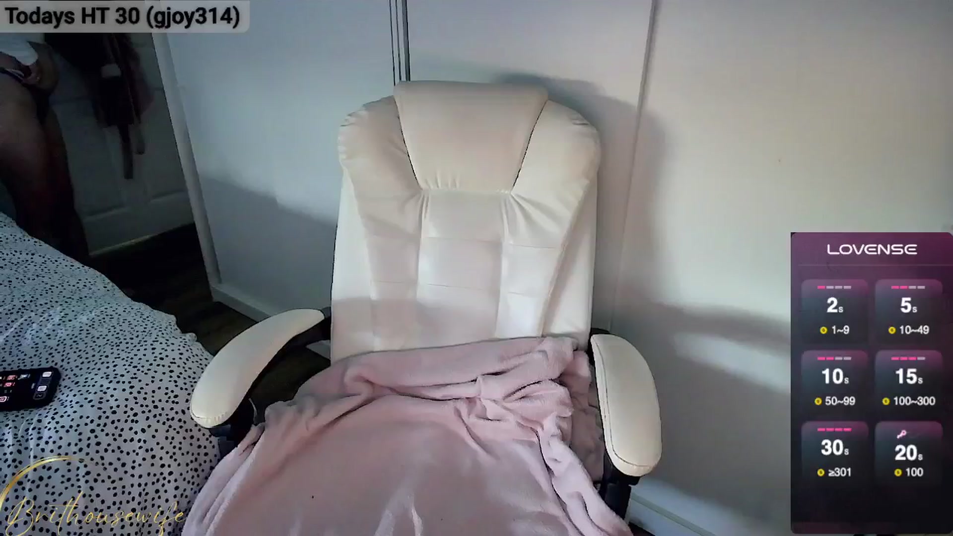 Gallery image thumbnail from BritHousewife's myfreecams stream on, 11/26/2024, 14:06 image 14 of 20