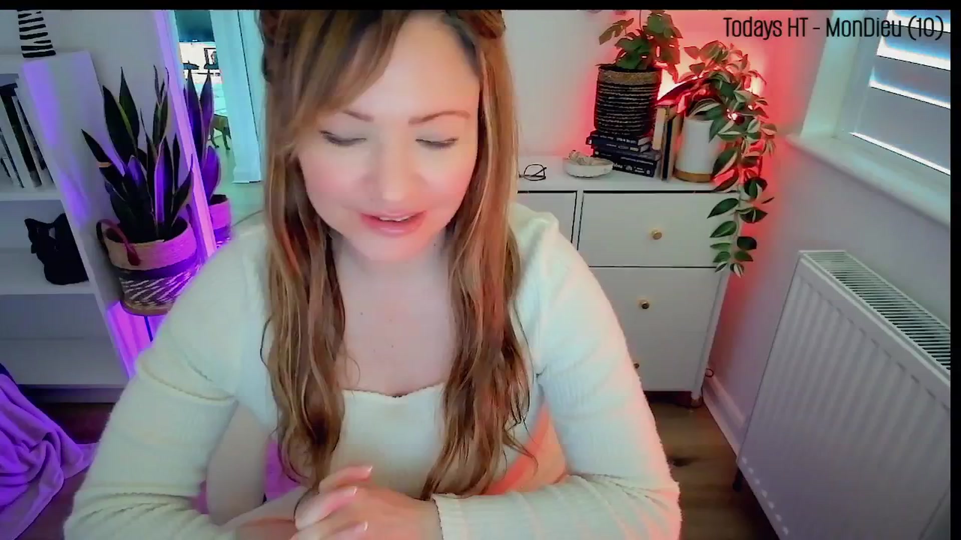 Gallery image thumbnail from BritHousewife's myfreecams stream on, 03/17/2025, 10:26 image 6 of 20