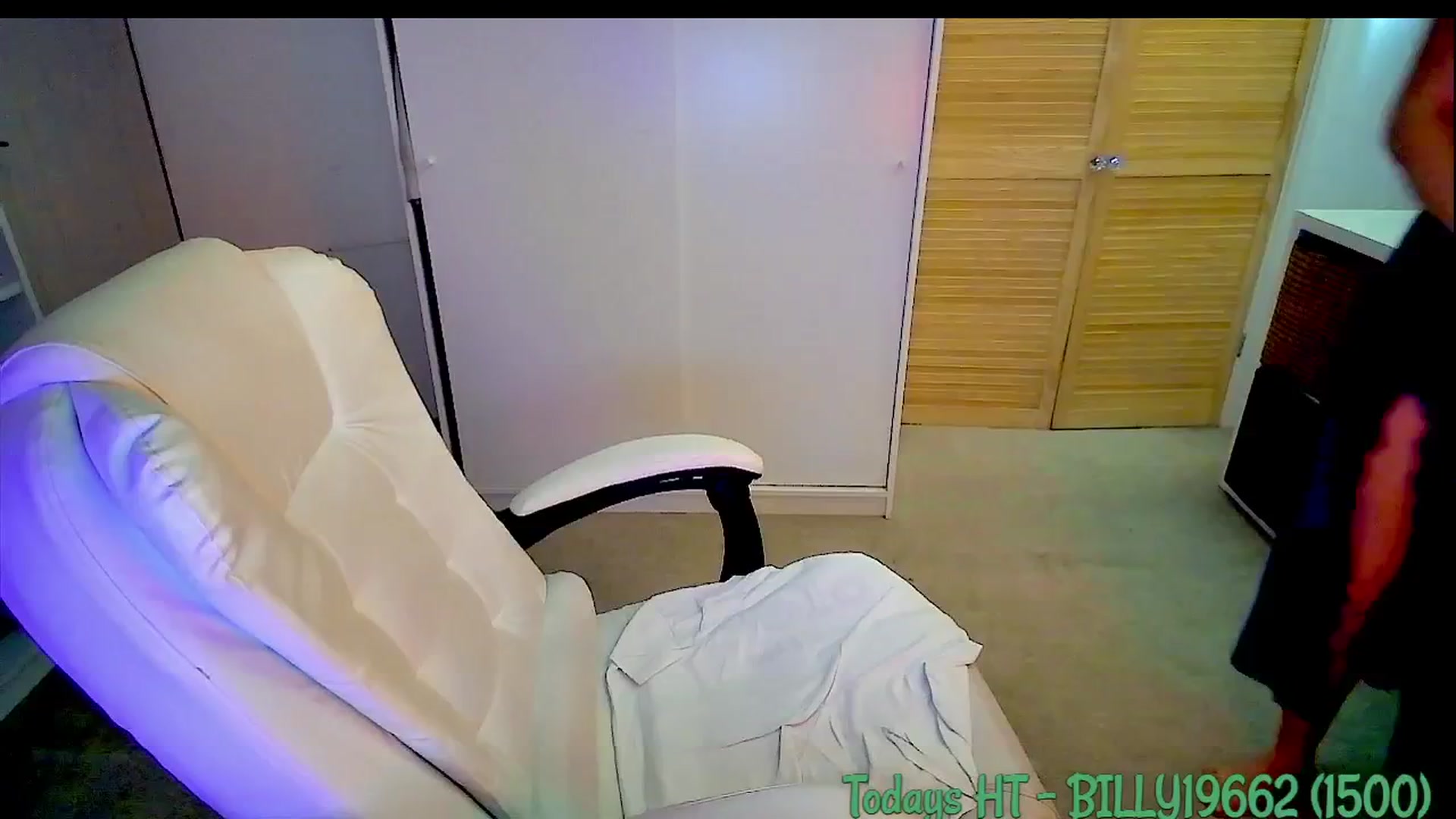 Gallery image thumbnail from BritHousewife's myfreecams stream on, 08/19/2025, 09:48 image 13 of 20