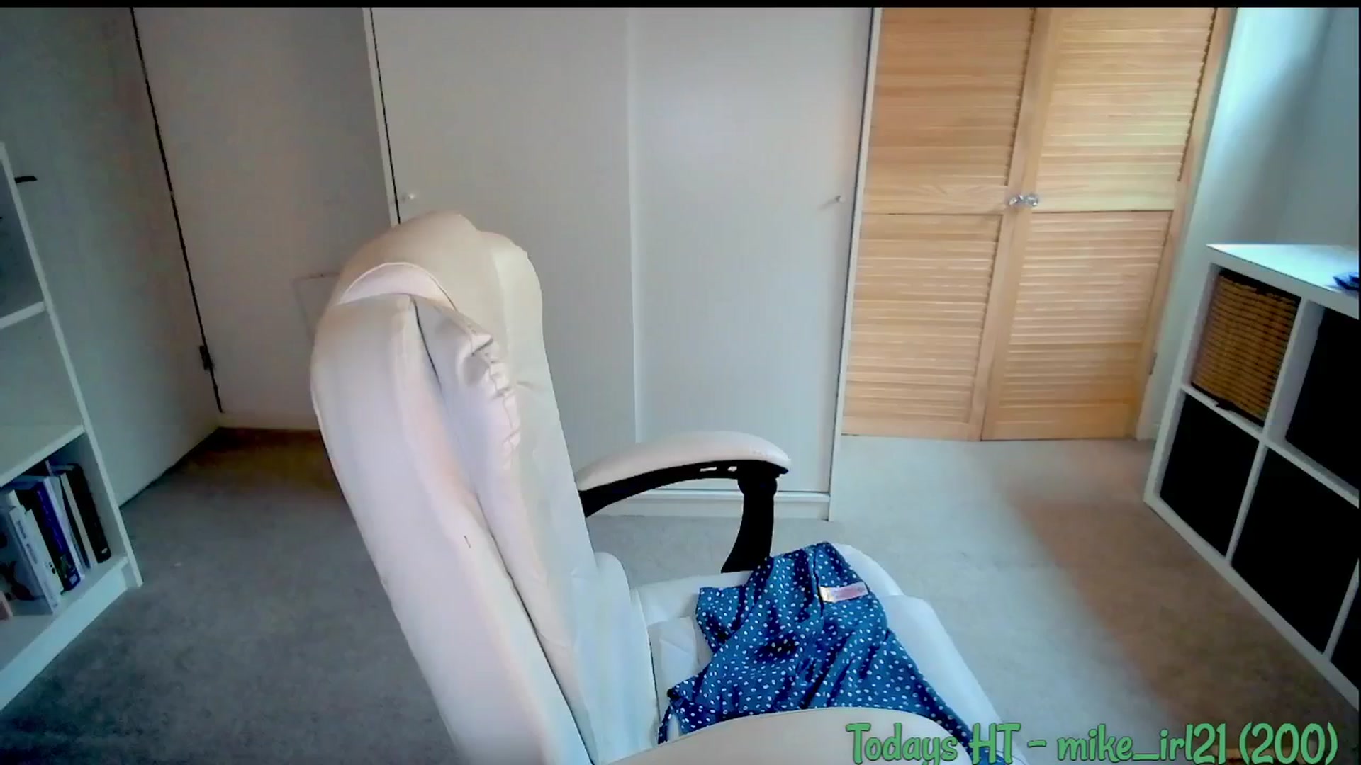 Gallery image thumbnail from BritHousewife's myfreecams stream on, 08/26/2025, 16:40 image 20 of 20