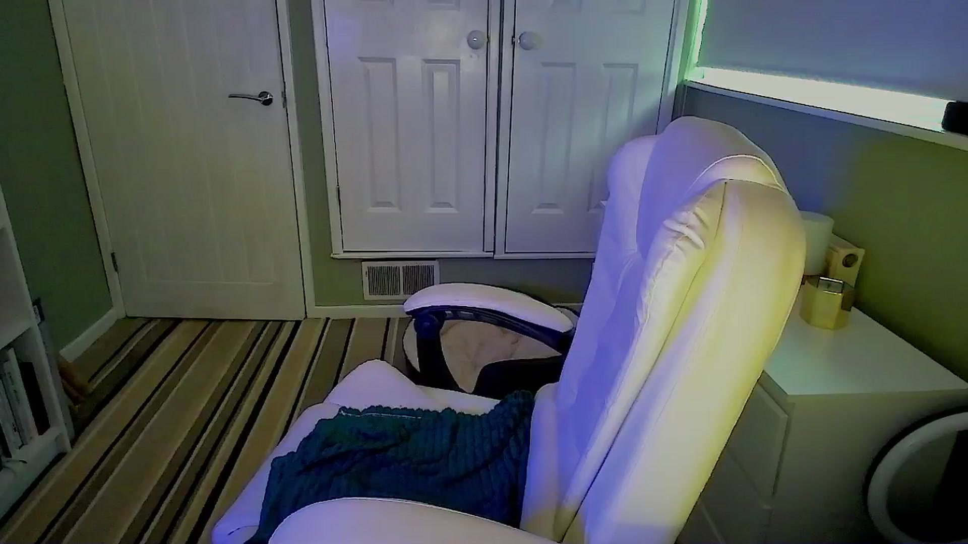 Gallery image thumbnail from BritHousewife's myfreecams stream on, 02/10/2026, 16:21 image 18 of 20