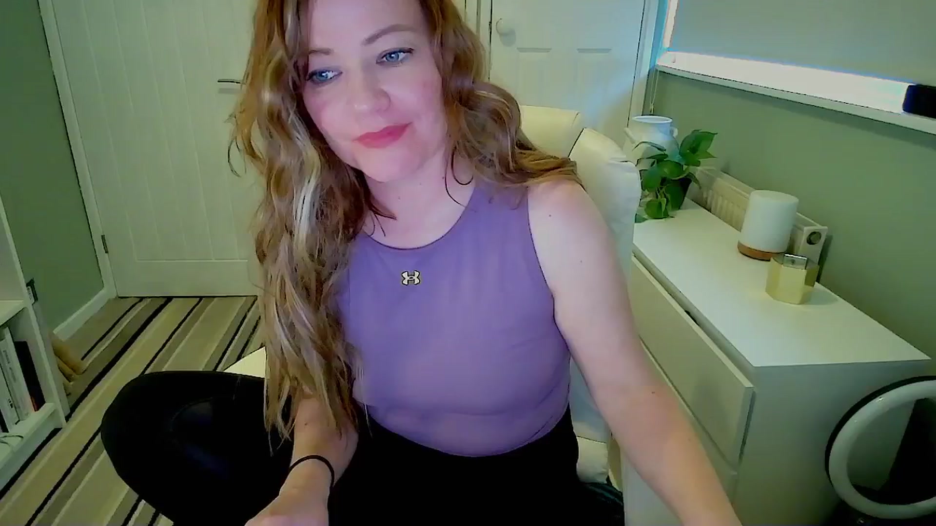 Gallery image thumbnail from BritHousewife's myfreecams stream on, 02/10/2026, 16:21 image 6 of 20