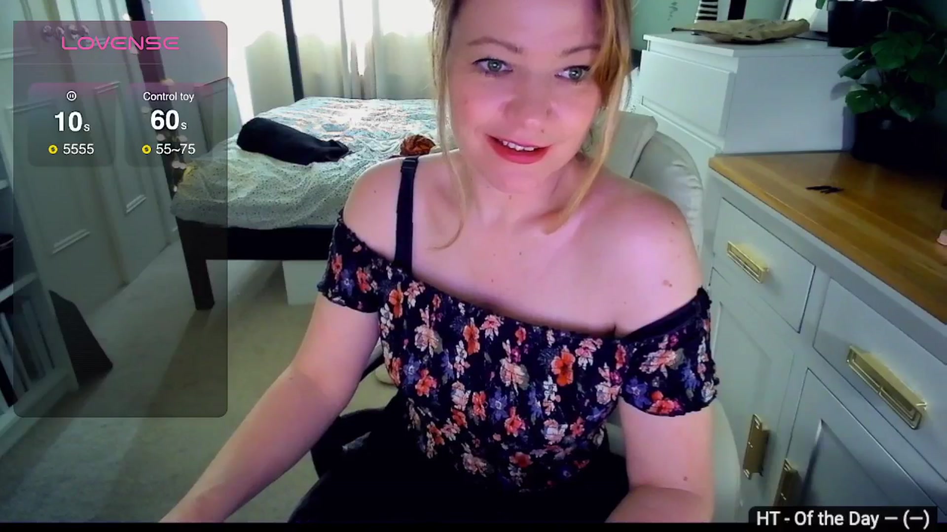 Gallery image thumbnail from BritHousewife's myfreecams stream on, 03/19/2026, 11:40 image 5 of 20