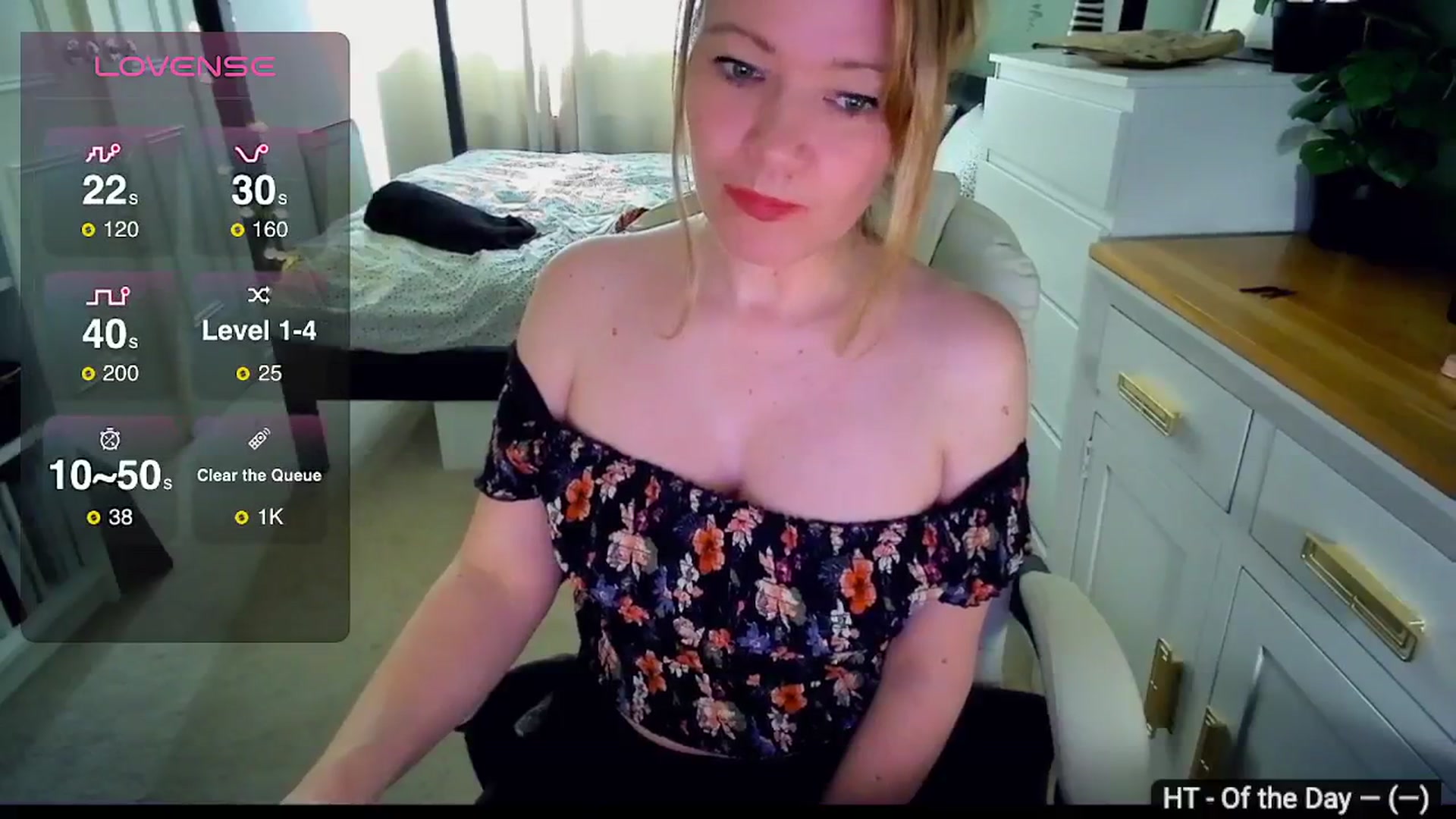 Gallery image thumbnail from BritHousewife's myfreecams stream on, 03/19/2026, 11:40 image 7 of 20