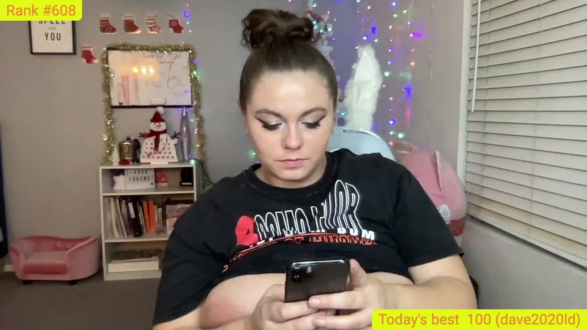 Gallery image thumbnail from BritanyBomber's myfreecams stream on, 12/07/2022, 10:00 image 18 of 20