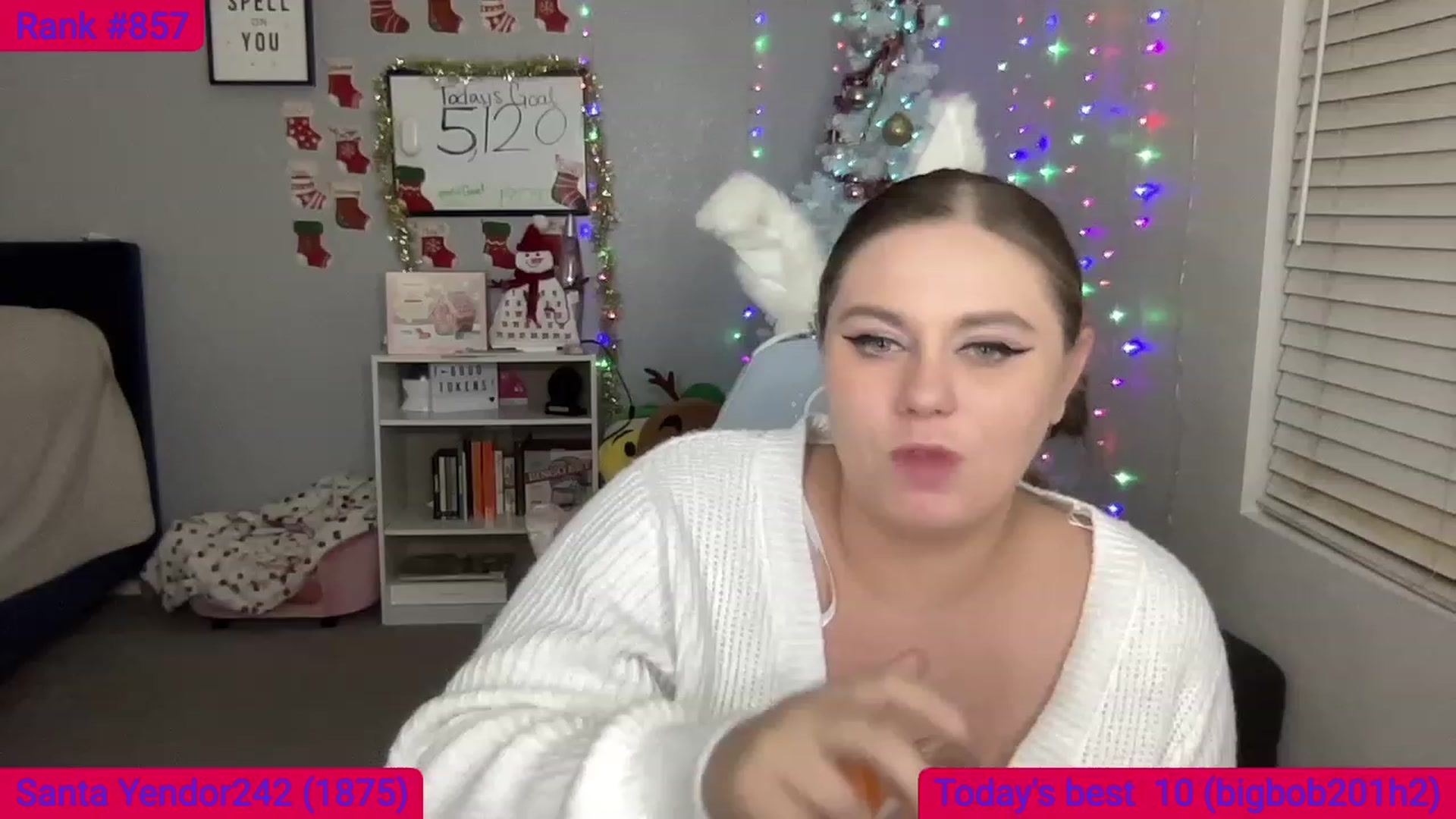 Gallery image thumbnail from BritanyBomber's myfreecams stream on, 12/16/2022, 09:20 image 18 of 20