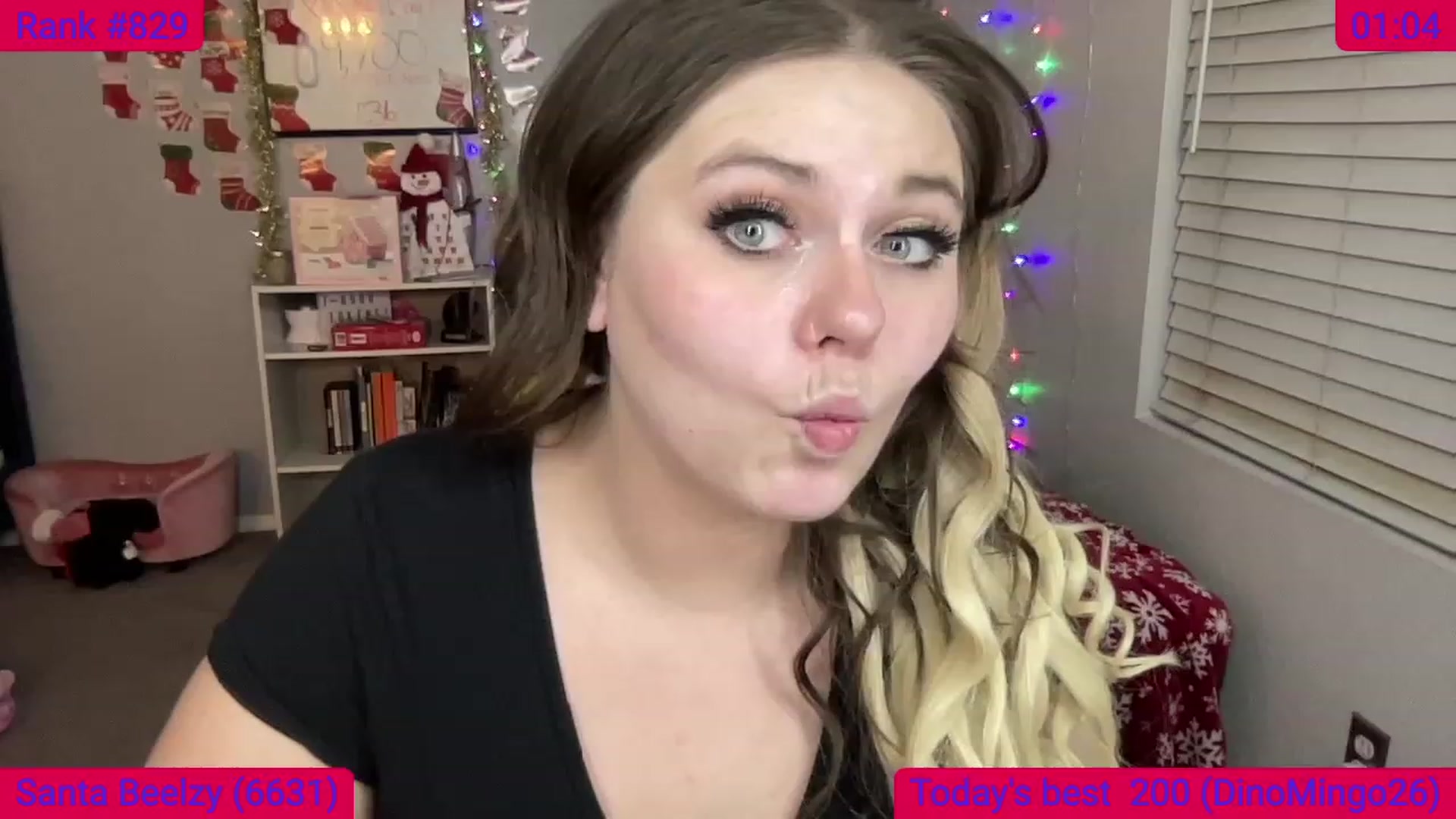 Gallery image thumbnail from BritanyBomber's myfreecams stream on, 12/25/2022, 08:07 image 19 of 20