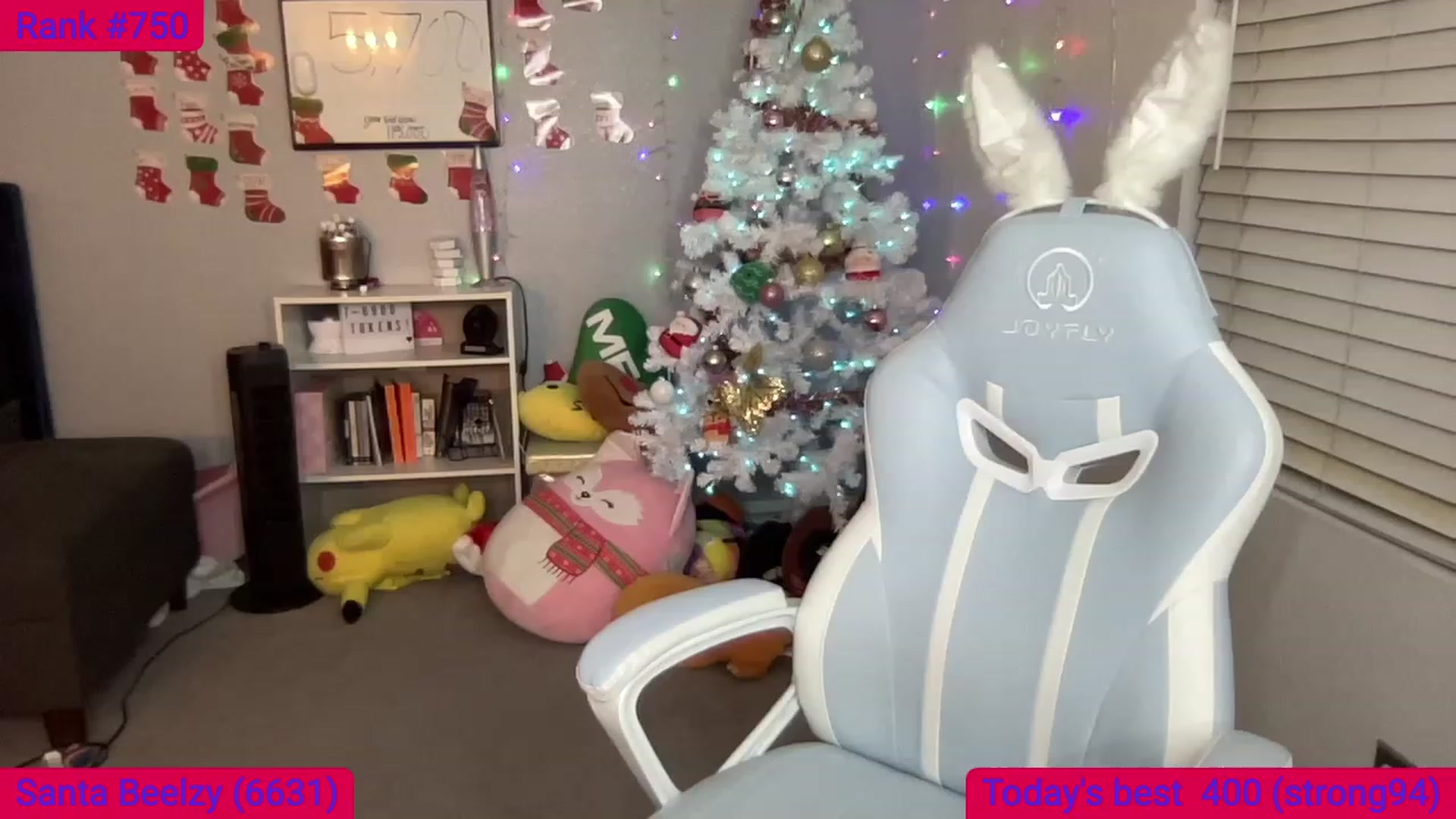 Gallery image thumbnail from BritanyBomber's myfreecams stream on, 12/28/2022, 10:31 image 17 of 20