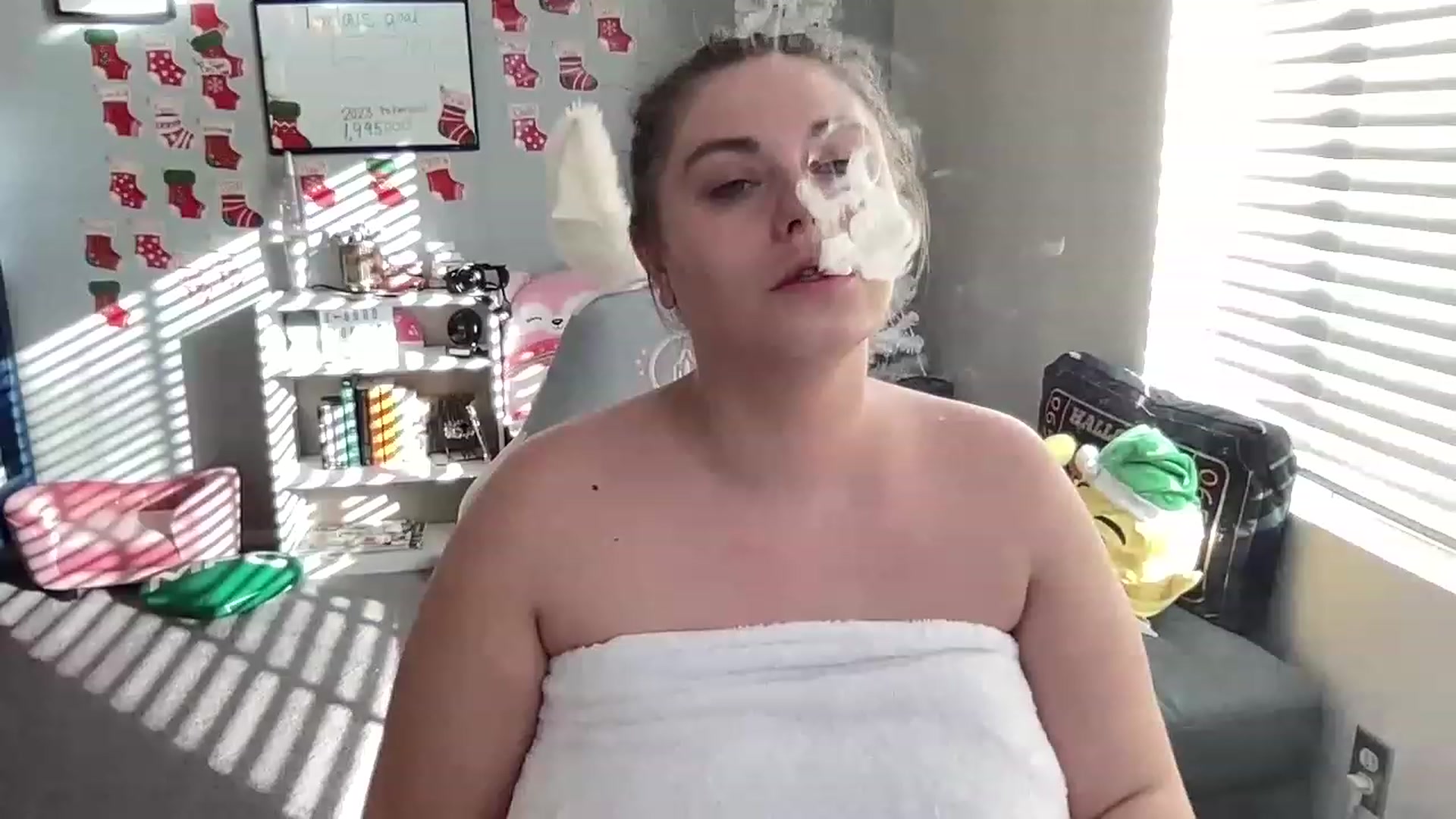Gallery image thumbnail from BritanyBomber's myfreecams stream on, 01/12/2023, 16:58 image 9 of 20