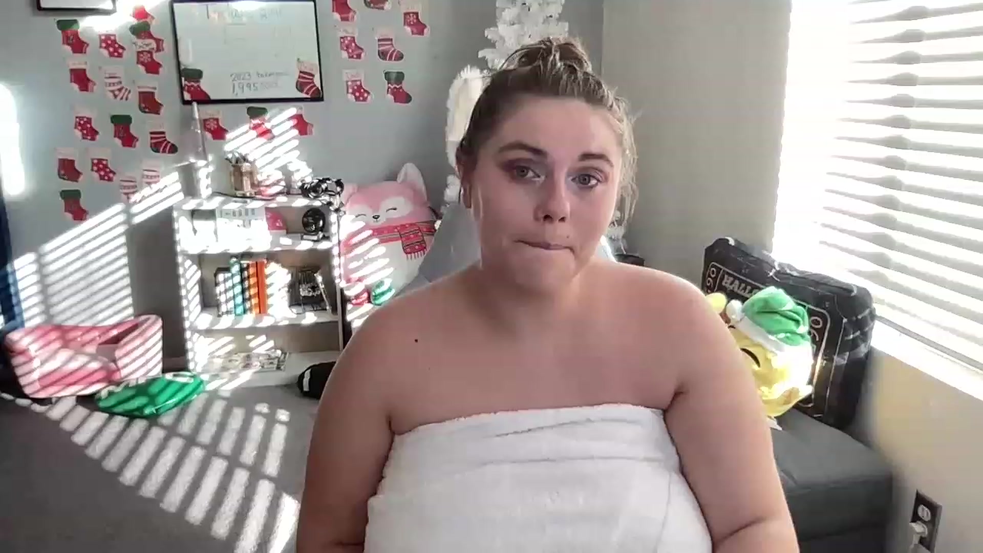 Gallery image thumbnail from BritanyBomber's myfreecams stream on, 01/12/2023, 16:58 image 20 of 20