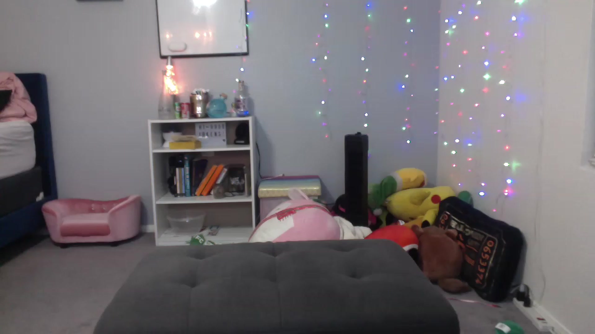 Gallery image thumbnail from BritanyBomber's myfreecams stream on, 01/29/2023, 09:28 image 4 of 20