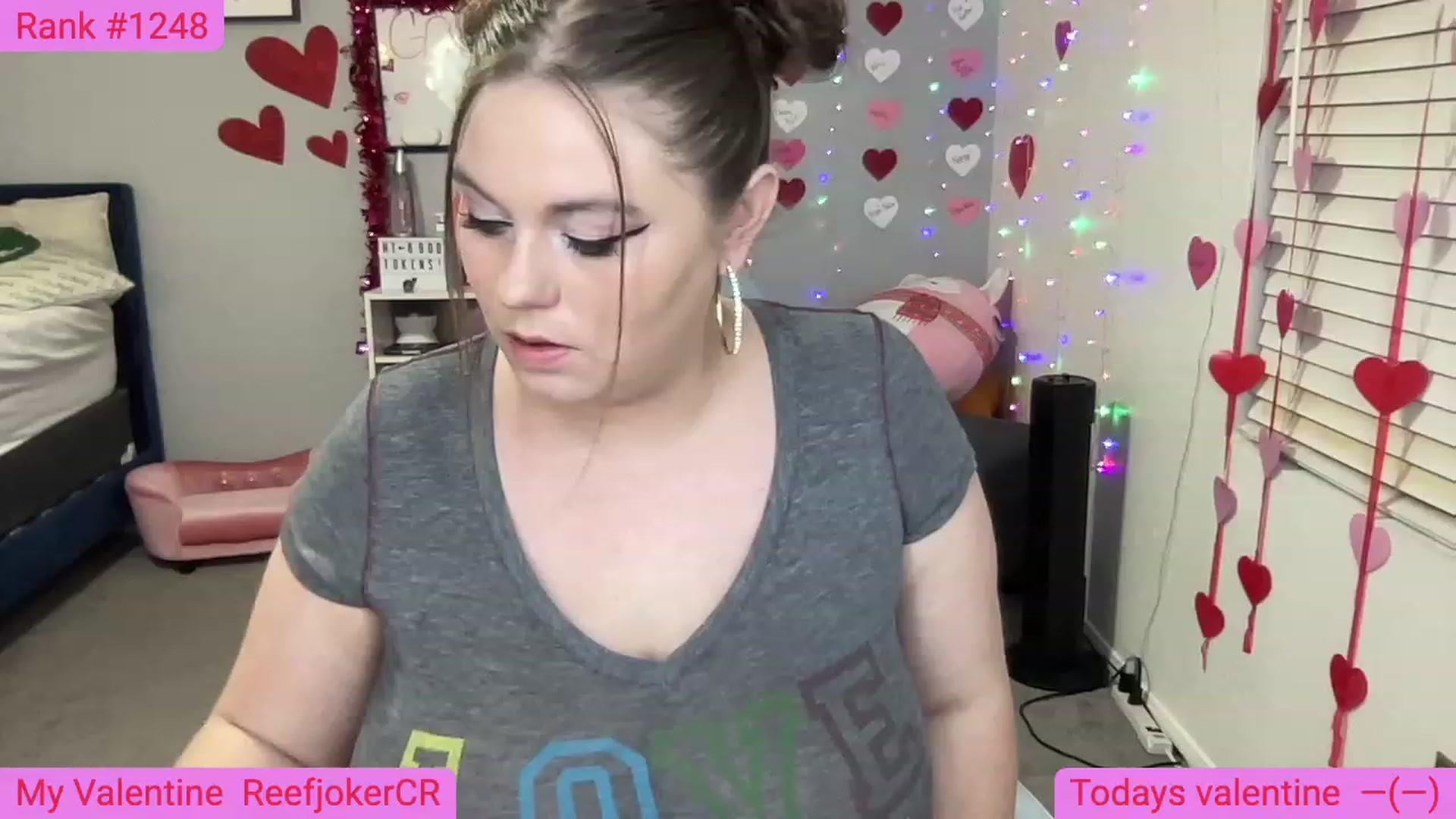 Gallery image thumbnail from BritanyBomber's myfreecams stream on, 02/16/2023, 09:38 image 3 of 20