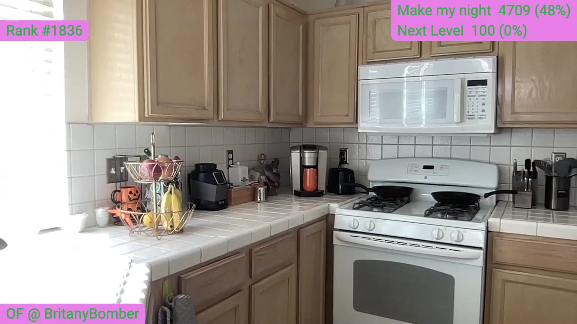 Gallery image thumbnail from BritanyBomber's myfreecams stream on, 05/10/2023, 16:35 image 5 of 20