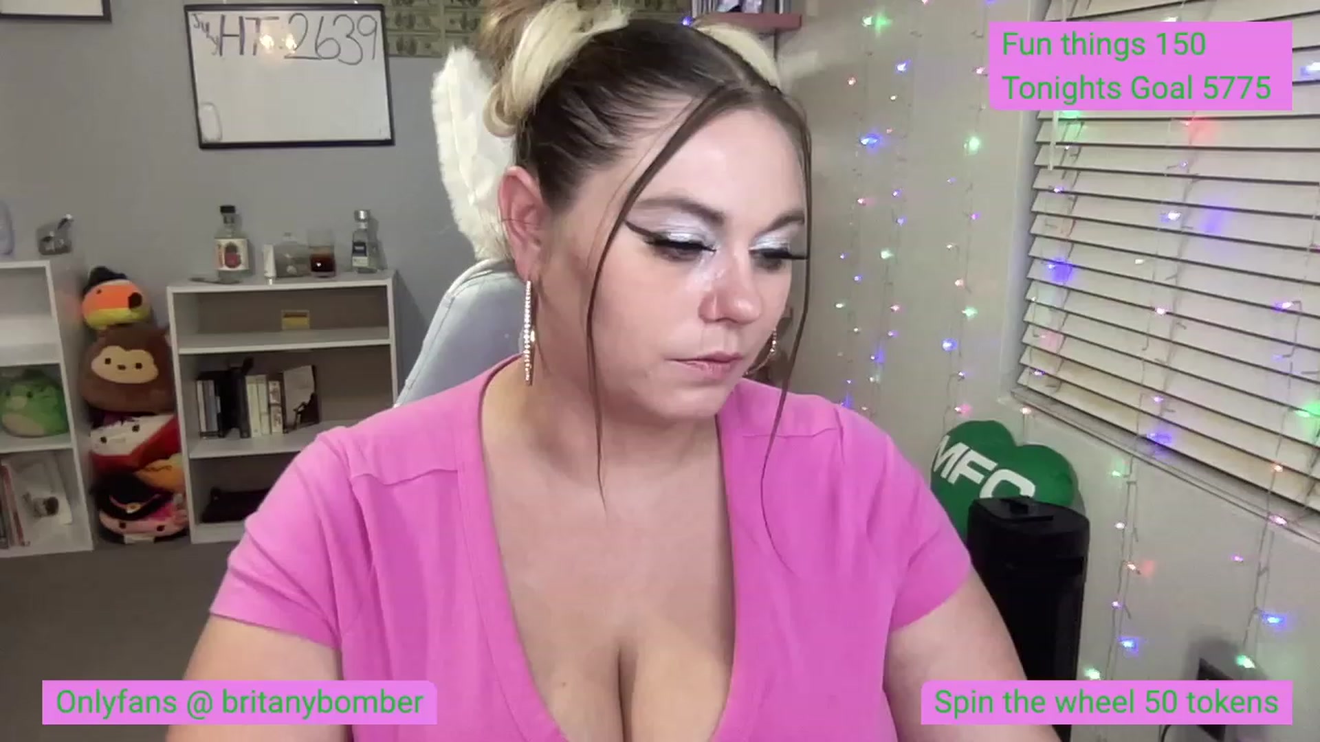 Gallery image thumbnail from BritanyBomber's myfreecams stream on, 07/18/2023, 07:48 image 2 of 20