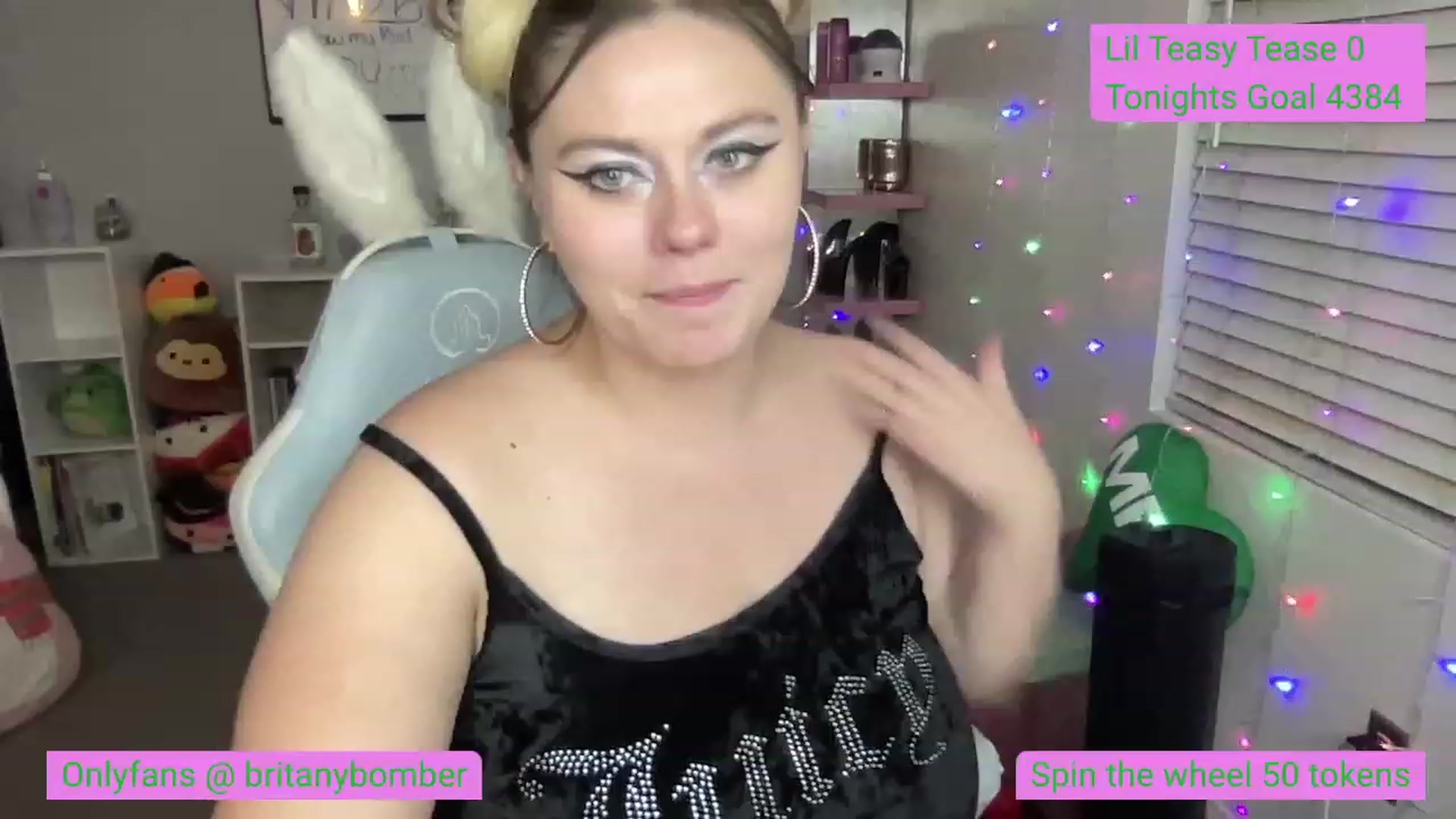 Gallery image thumbnail from BritanyBomber's myfreecams stream on, 07/19/2023, 11:09 image 2 of 20