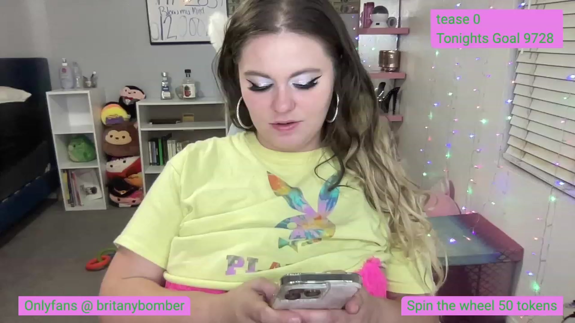 Gallery image thumbnail from BritanyBomber's myfreecams stream on, 07/25/2023, 08:00 image 7 of 20