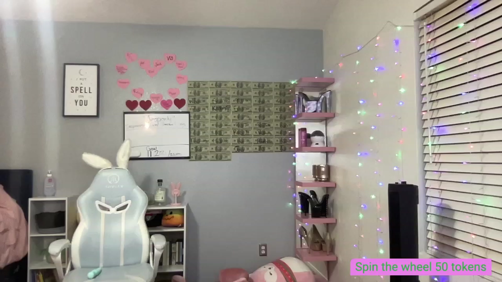 Gallery image thumbnail from BritanyBomber's myfreecams stream on, 08/05/2023, 10:30 image 8 of 20
