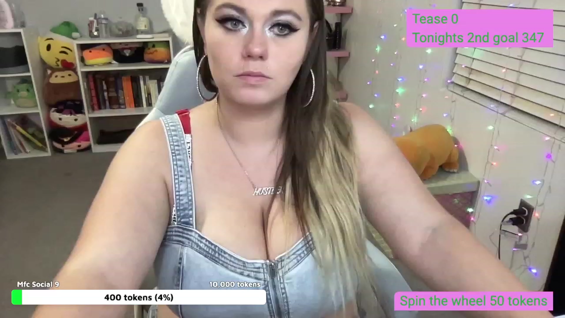 Gallery image thumbnail from BritanyBomber's myfreecams stream on, 08/14/2023, 08:01 image 17 of 20