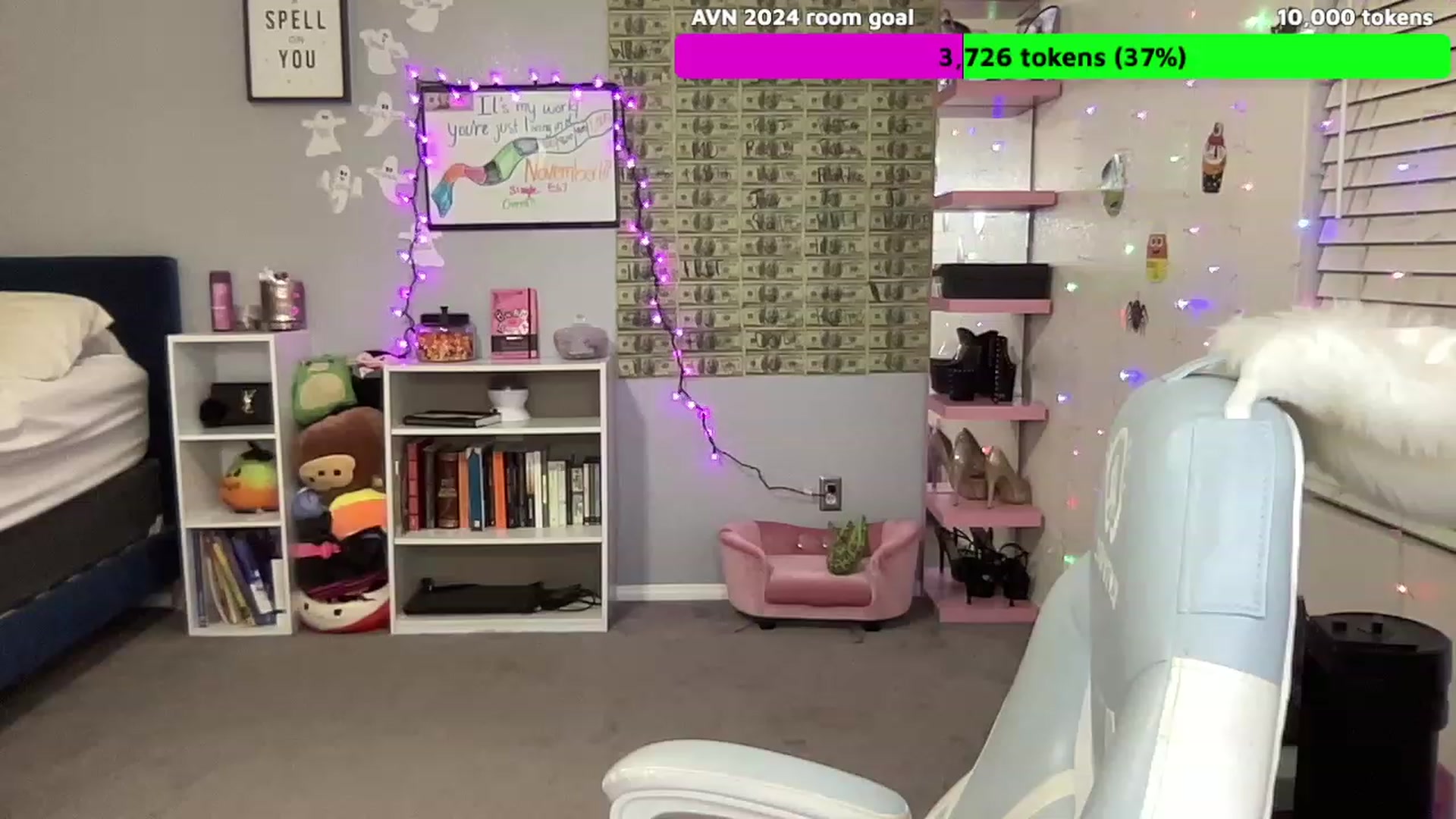 Gallery image thumbnail from BritanyBomber's myfreecams stream on, 11/17/2023, 09:43 image 5 of 20
